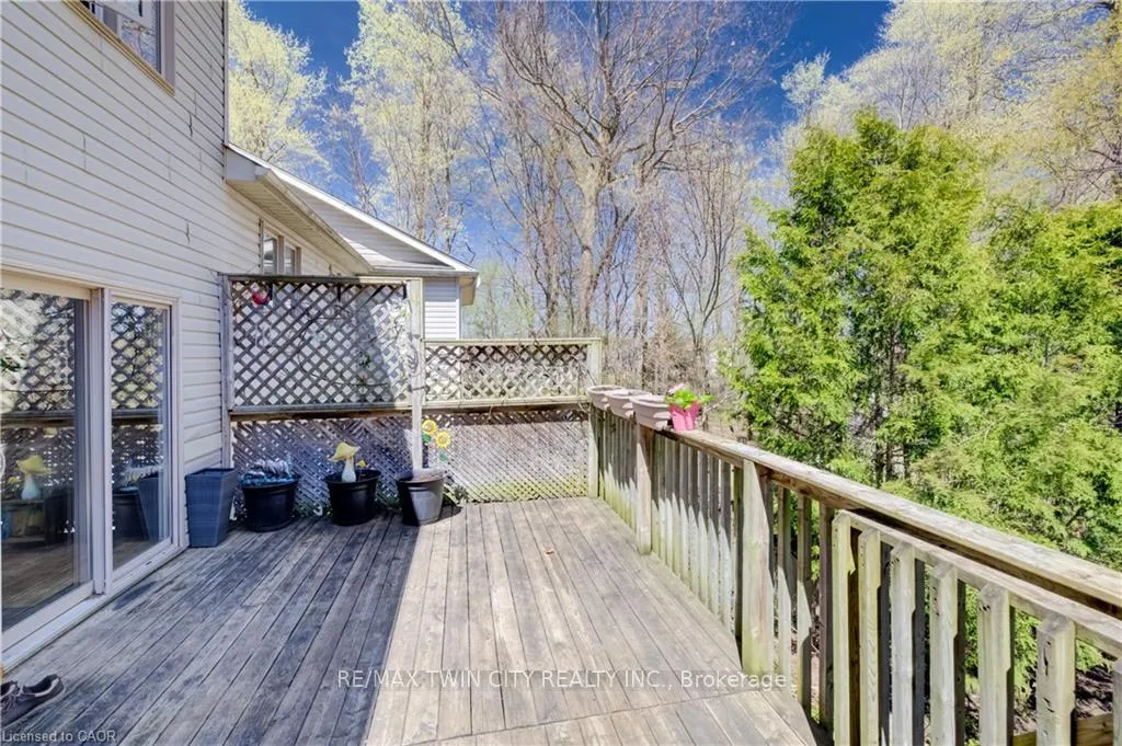 Photo 22 of Unit E34, 110 Activa Avenue, Kitchener — HOMEH