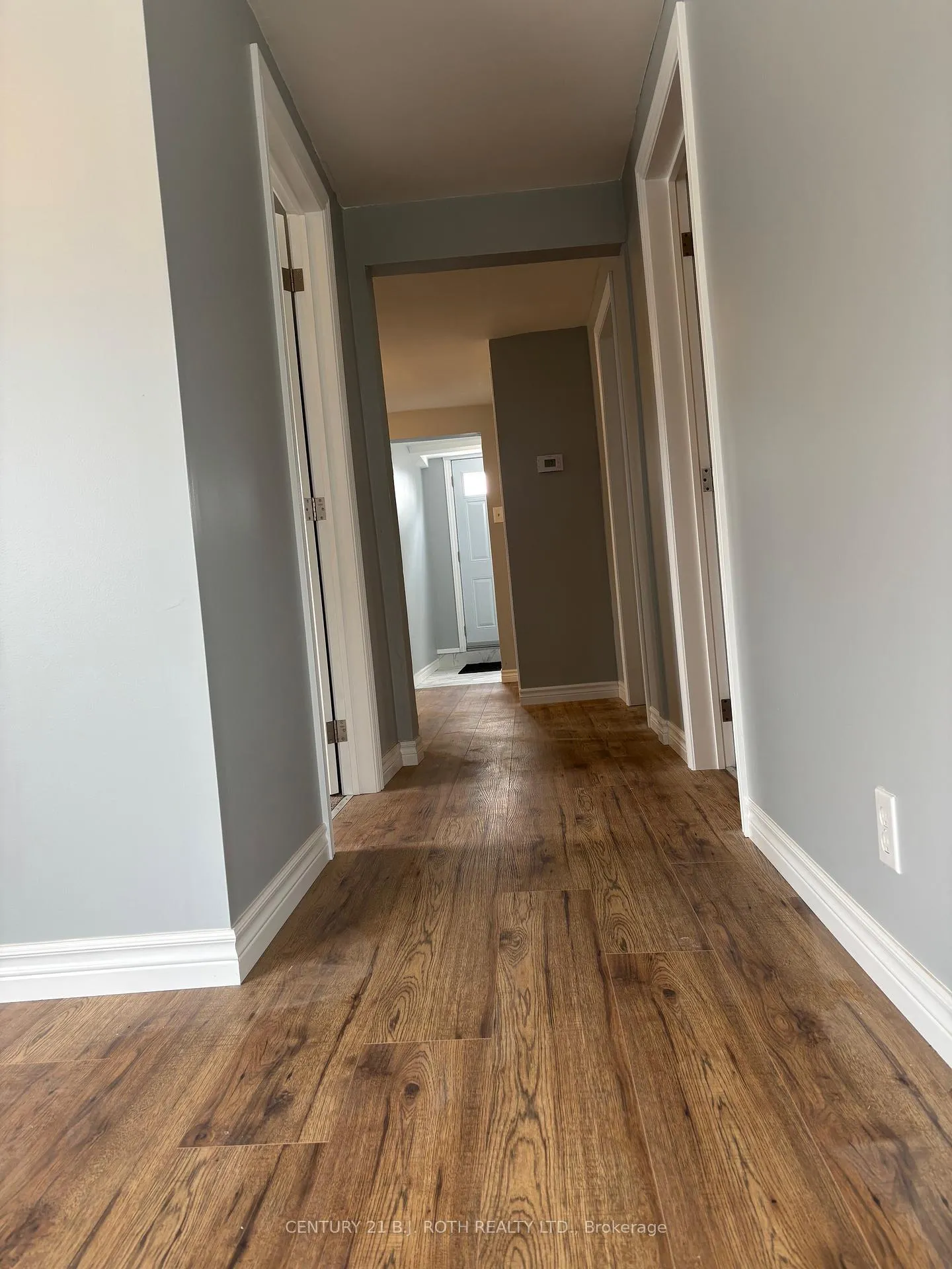 Photo 9 of 397 Mosley Street, Wasaga Beach — HOMEH