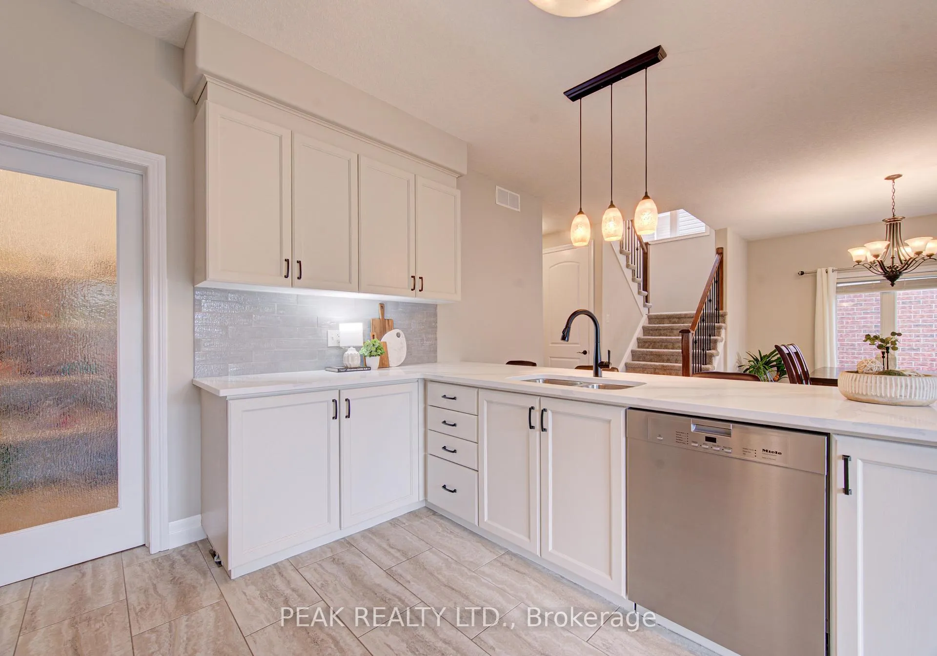 Photo 7 of 31 Freure Drive, Cambridge, Blair Road — HOMEH