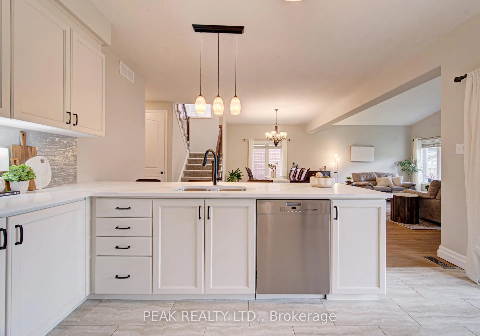 Photo 8 of 31 Freure Drive, Cambridge, Blair Road — HOMEH