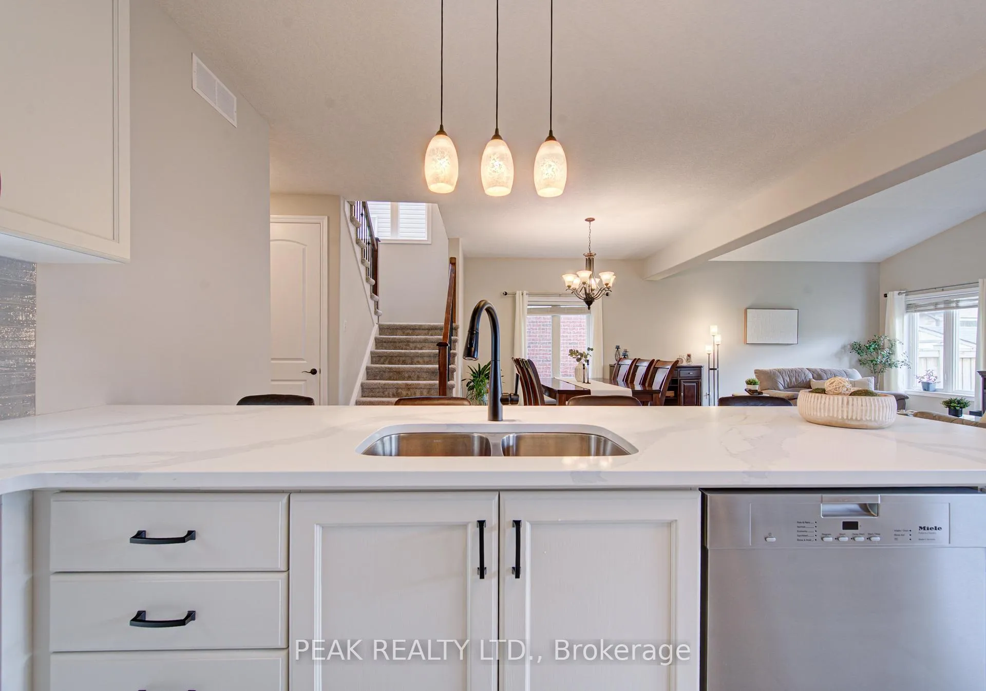 Photo 10 of 31 Freure Drive, Cambridge, Blair Road — HOMEH