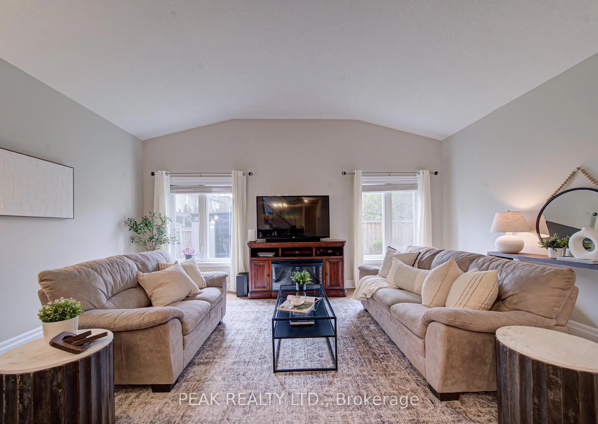 Photo 13 of 31 Freure Drive, Cambridge, Blair Road — HOMEH