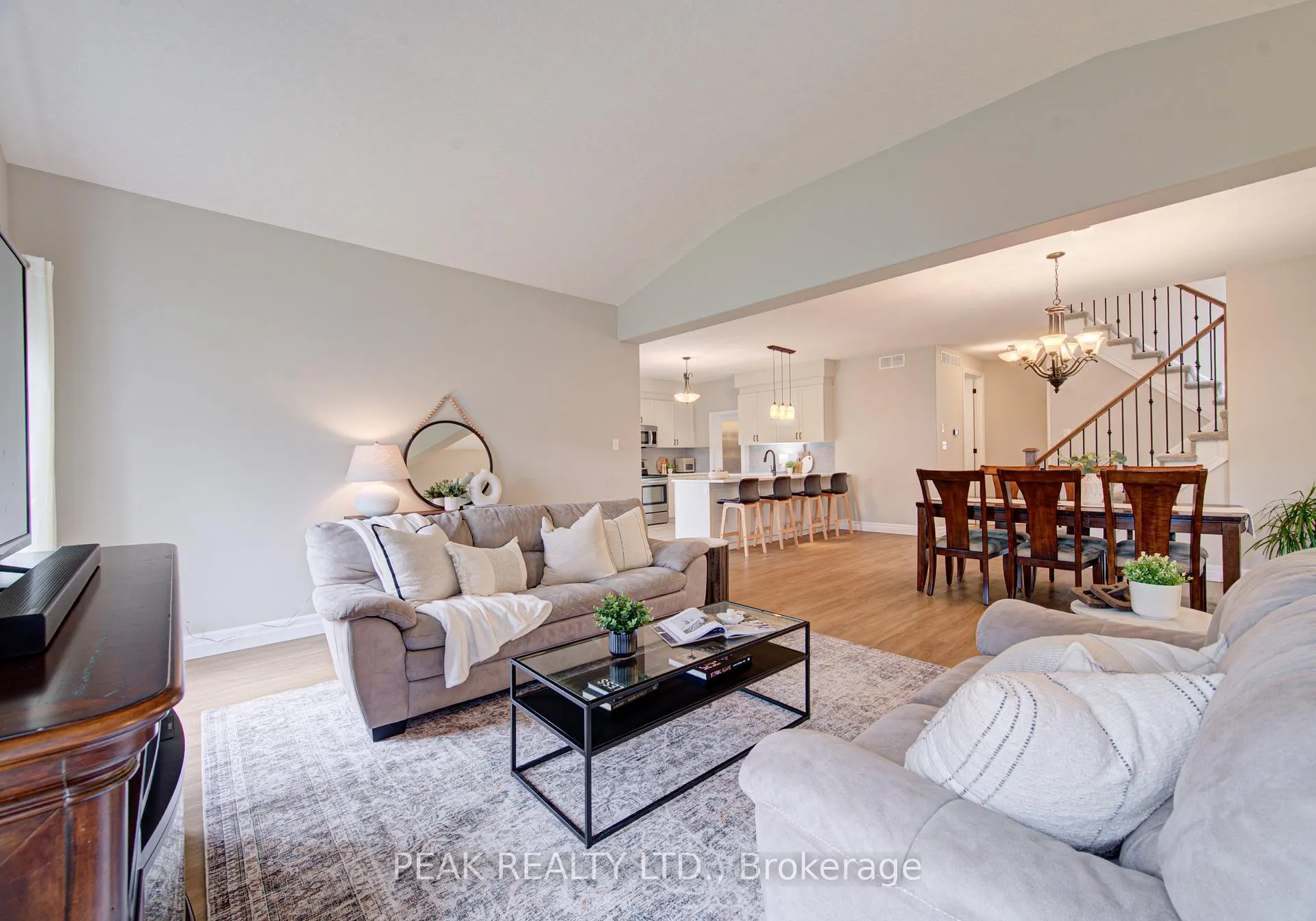 Photo 14 of 31 Freure Drive, Cambridge, Blair Road — HOMEH