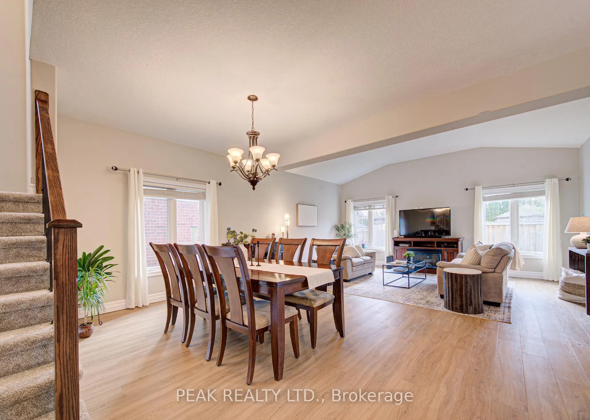 Photo 15 of 31 Freure Drive, Cambridge, Blair Road — HOMEH