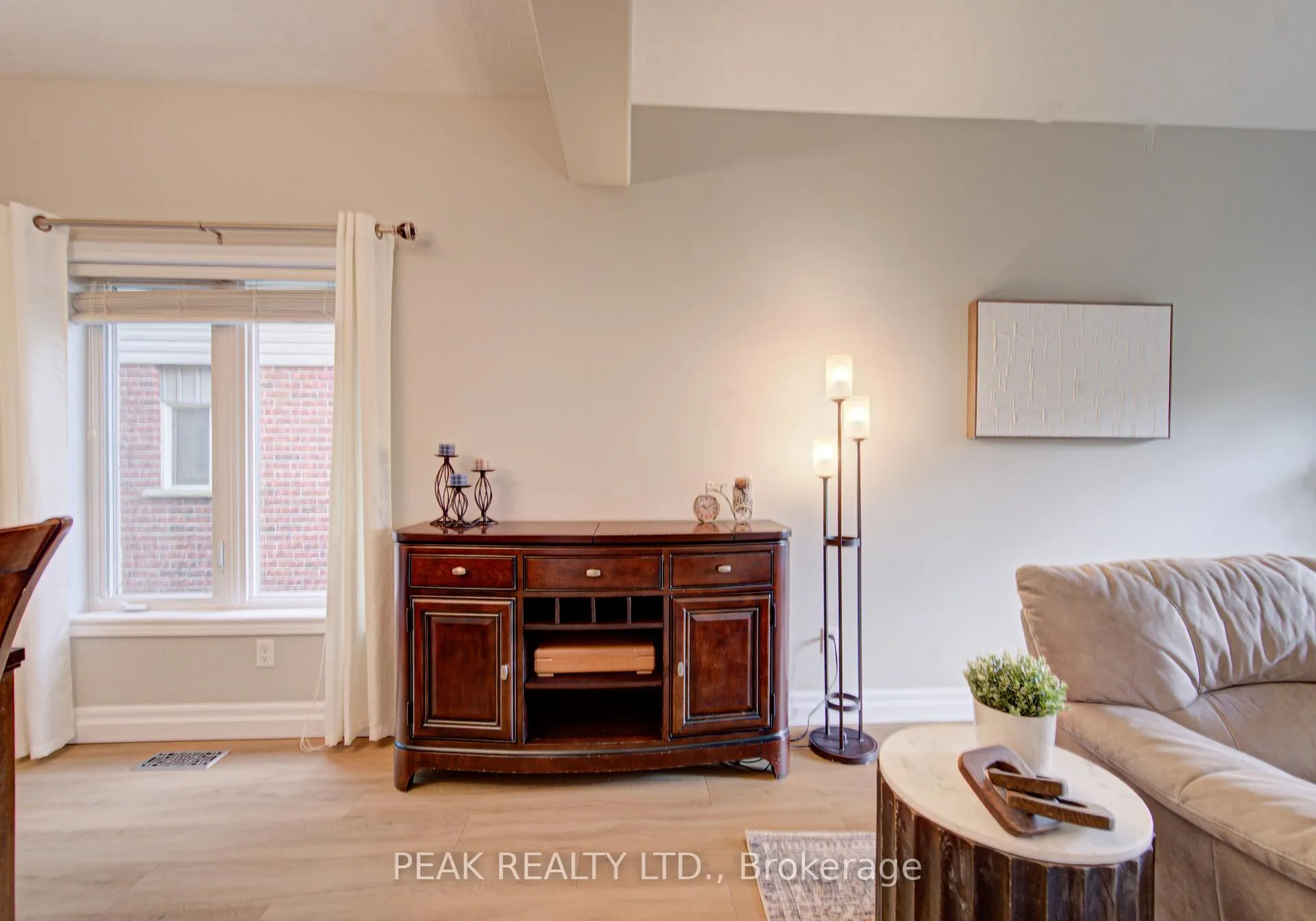Photo 18 of 31 Freure Drive, Cambridge, Blair Road — HOMEH