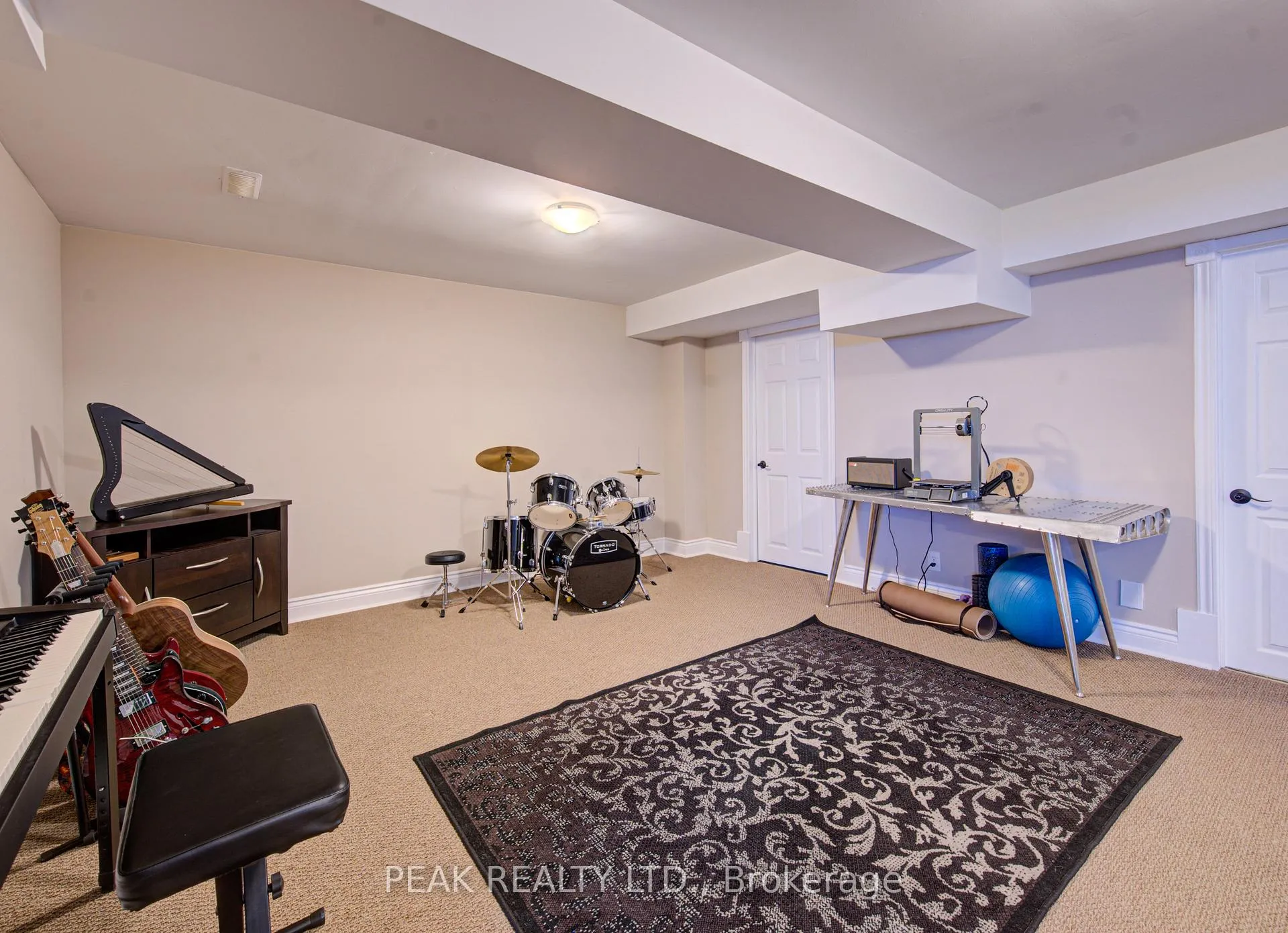Photo 33 of 31 Freure Drive, Cambridge, Blair Road — HOMEH