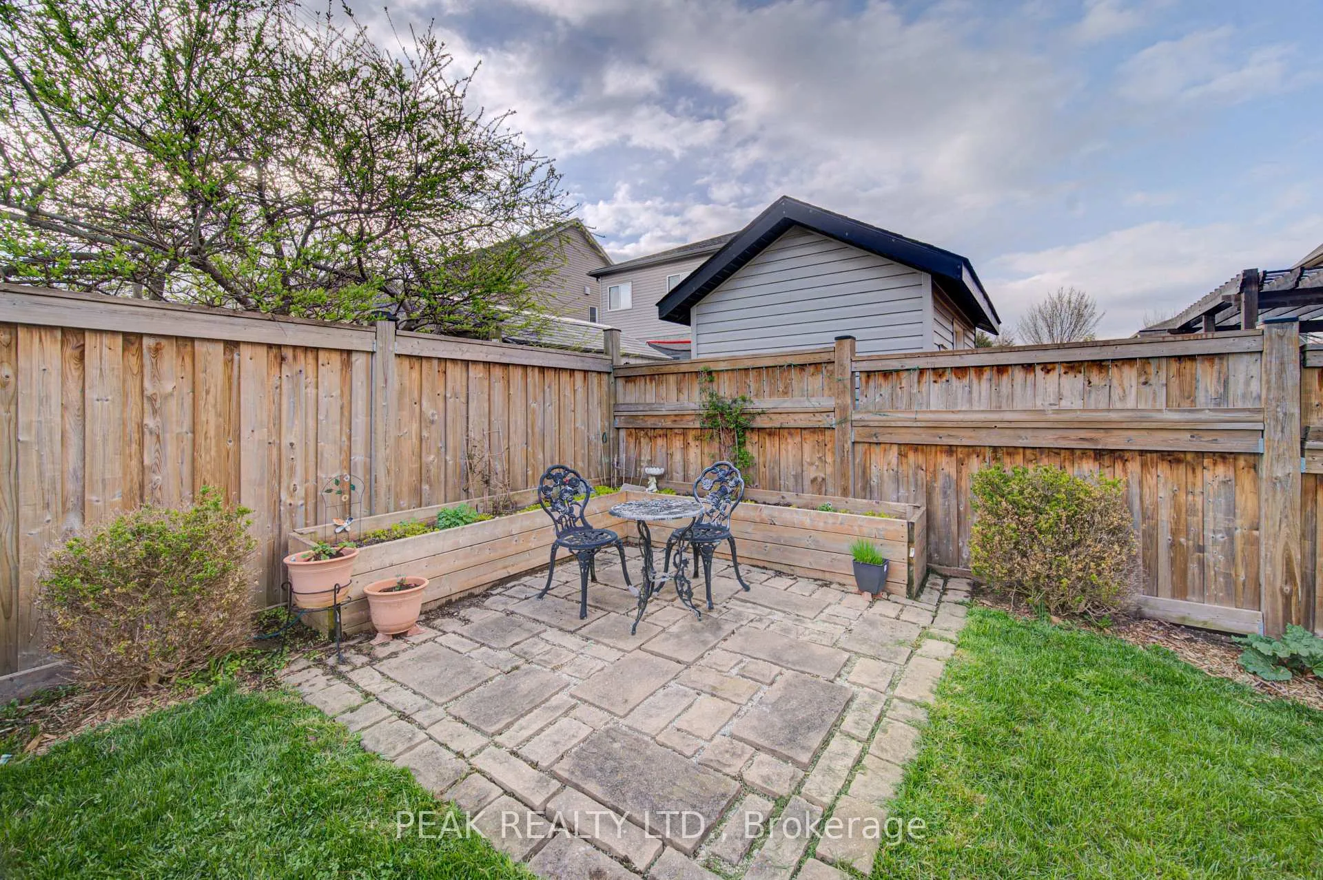 Photo 40 of 31 Freure Drive, Cambridge, Blair Road — HOMEH