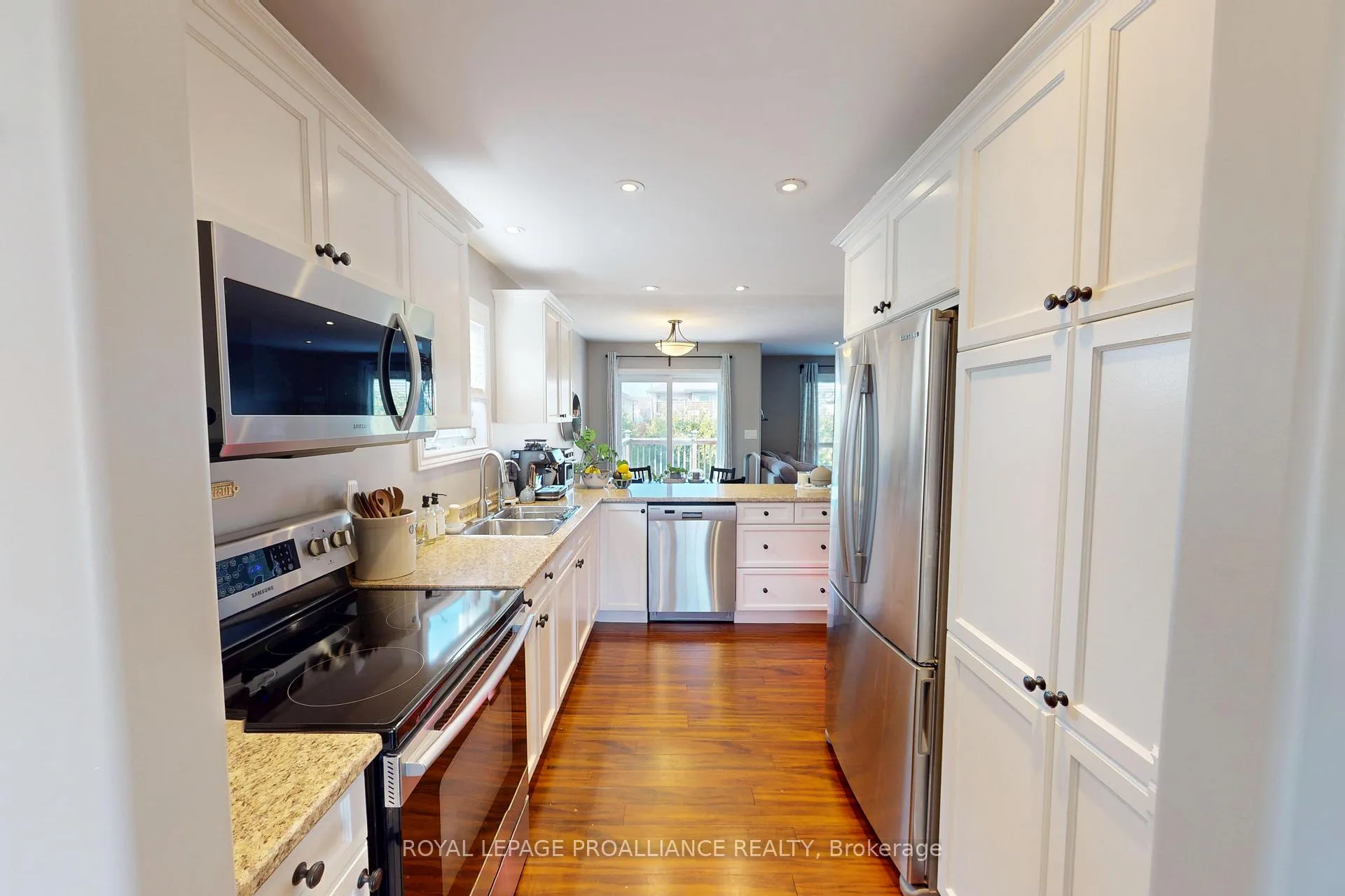 Photo 6 of 111 Hogan Crescent, Loyalist, Amherstview — HOMEH