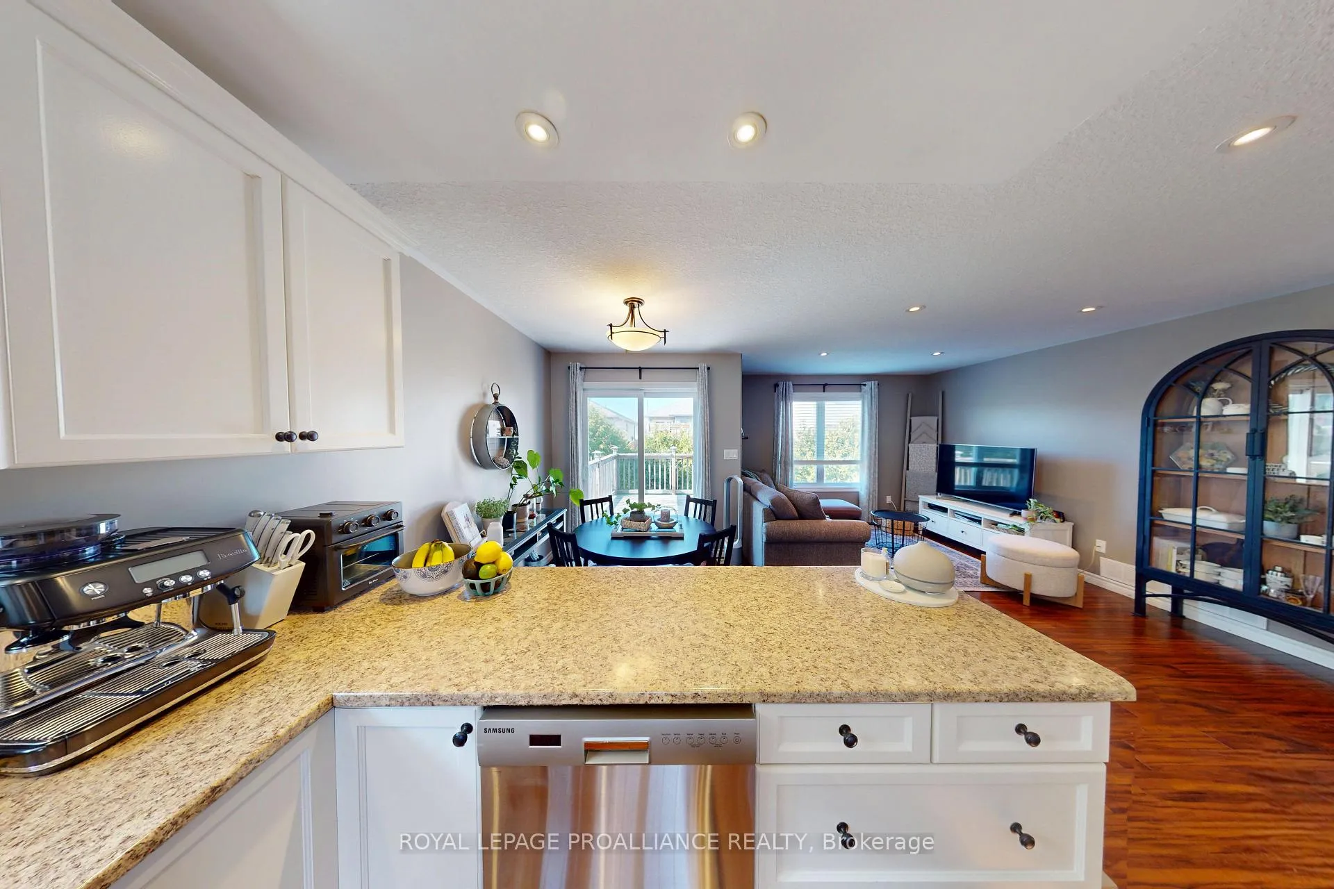 Photo 8 of 111 Hogan Crescent, Loyalist, Amherstview — HOMEH