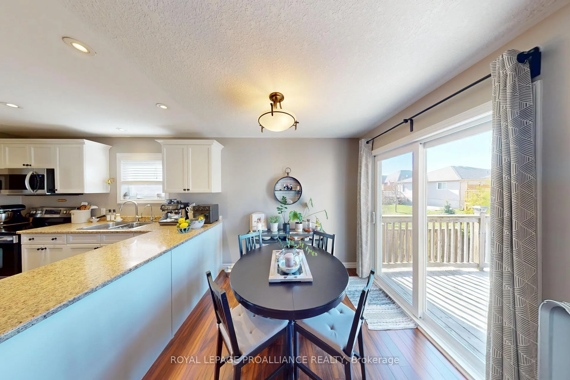 Photo 11 of 111 Hogan Crescent, Loyalist, Amherstview — HOMEH