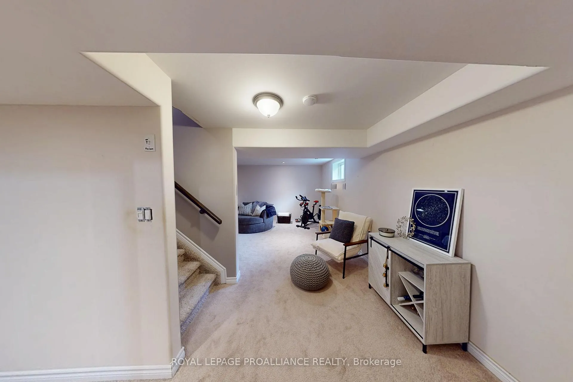 Photo 22 of 111 Hogan Crescent, Loyalist, Amherstview — HOMEH