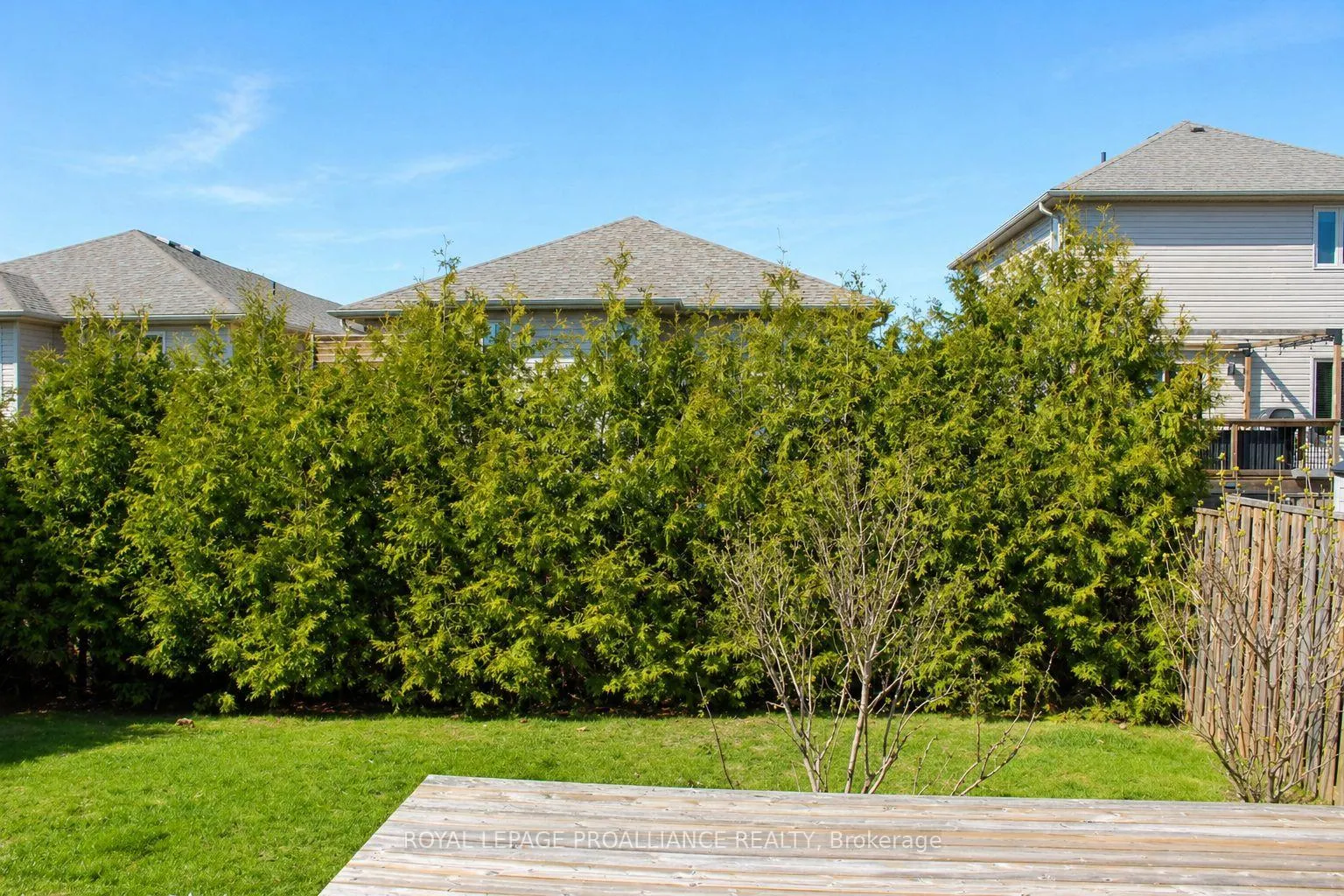 Photo 33 of 111 Hogan Crescent, Loyalist, Amherstview — HOMEH