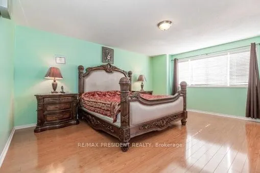 Photo 5 of Unit Upper Level, 44 Gold Hill Road W, Brampton, Fletcher's Creek Village — HOMEH