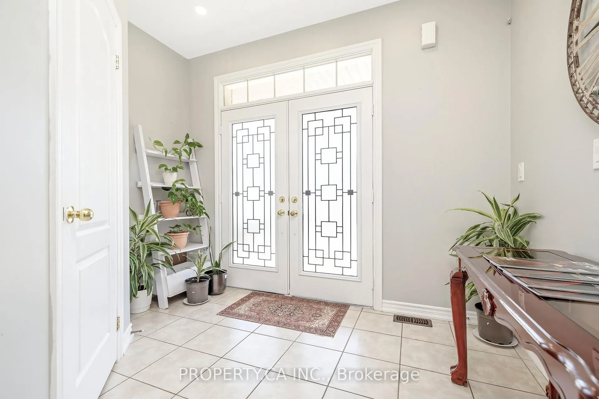 Photo 3 of 211 Mclaughlin Avenue, Milton, Willmott — HOMEH