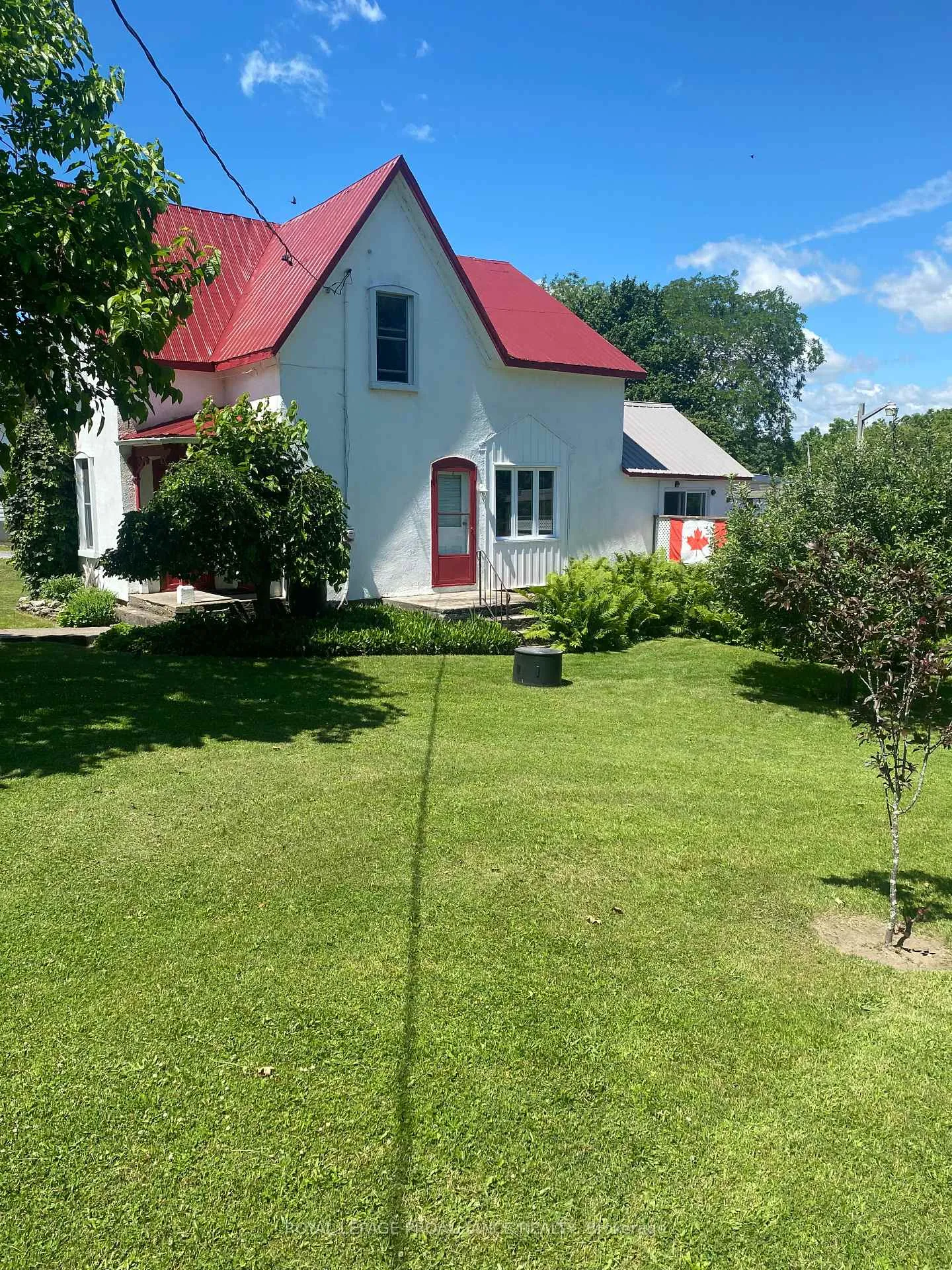 Photo 2 of 1724B County Road 10, Prince Edward County, Athol Ward — HOMEH