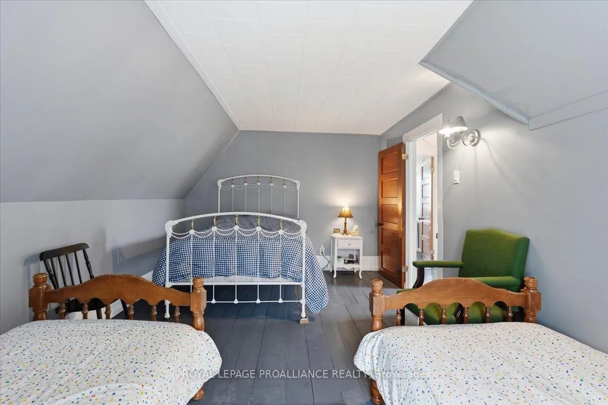 Photo 19 of 1724B County Road 10, Prince Edward County, Athol Ward — HOMEH