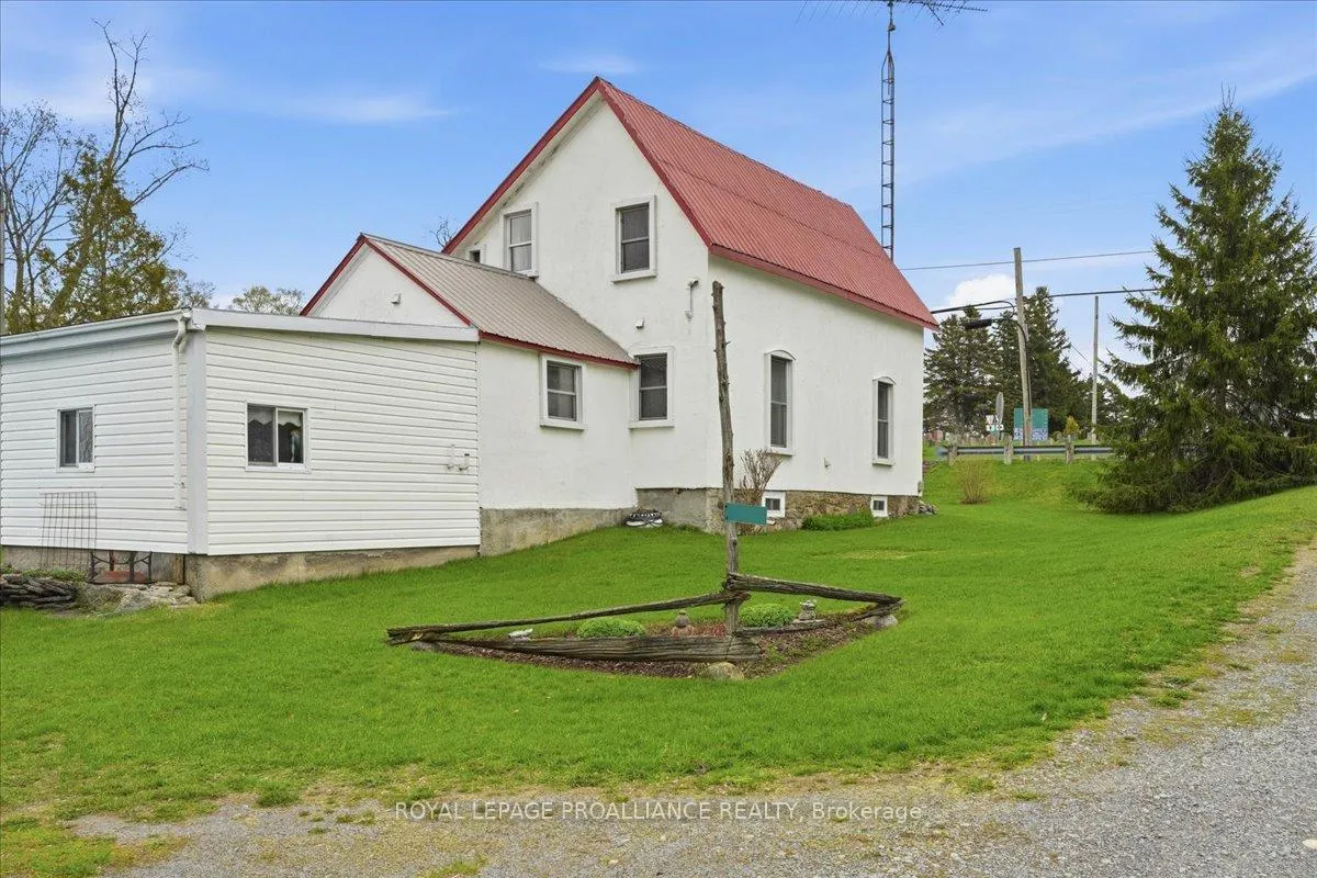 Photo 29 of 1724B County Road 10, Prince Edward County, Athol Ward — HOMEH
