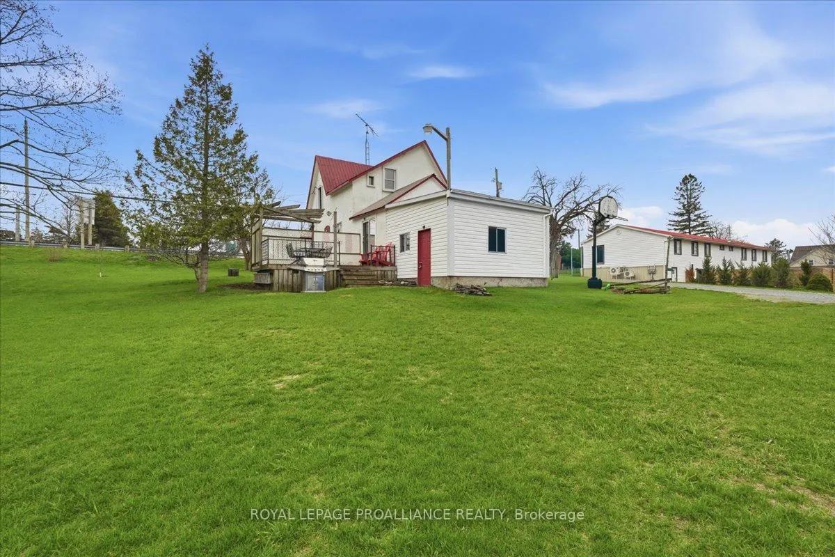 Photo 30 of 1724B County Road 10, Prince Edward County, Athol Ward — HOMEH
