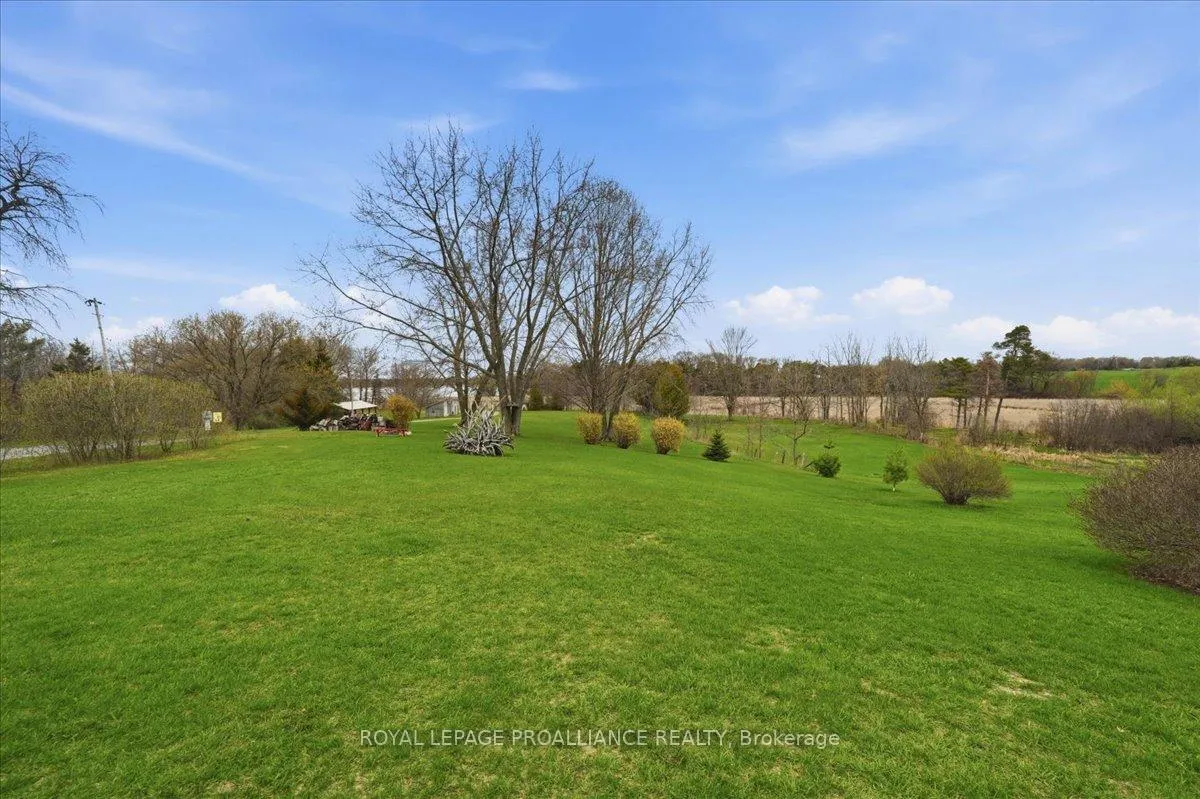 Photo 33 of 1724B County Road 10, Prince Edward County, Athol Ward — HOMEH