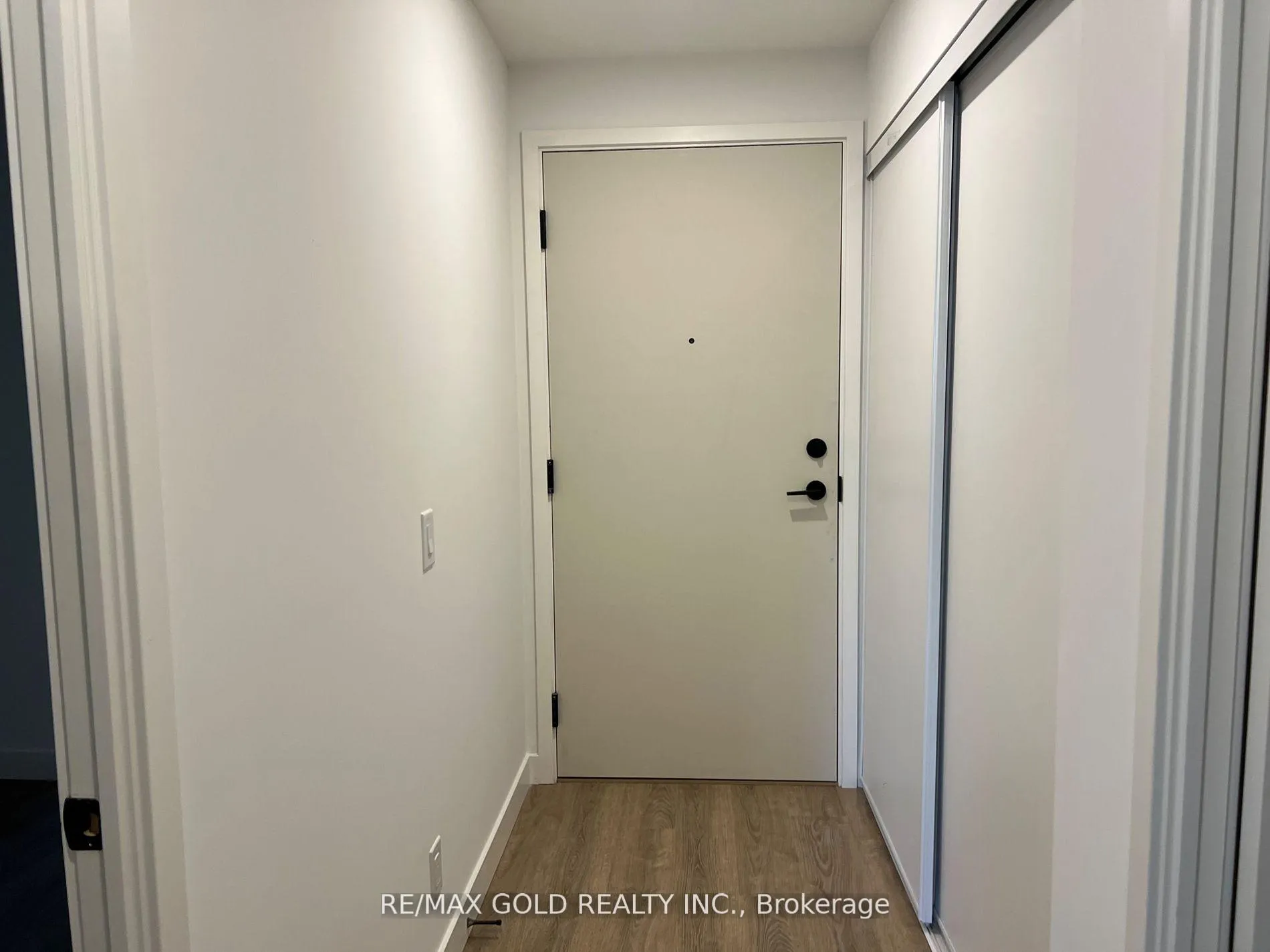 Photo 6 of Unit 322, 1050 Eastern Avenue, Toronto, The Beaches — HOMEH
