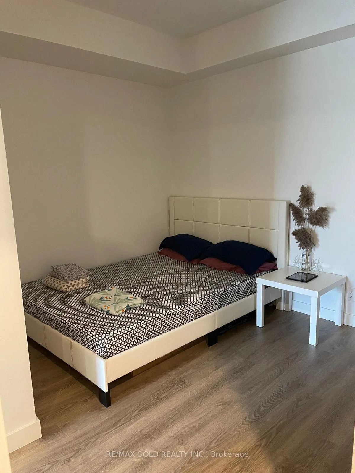 Photo 10 of Unit 322, 1050 Eastern Avenue, Toronto, The Beaches — HOMEH