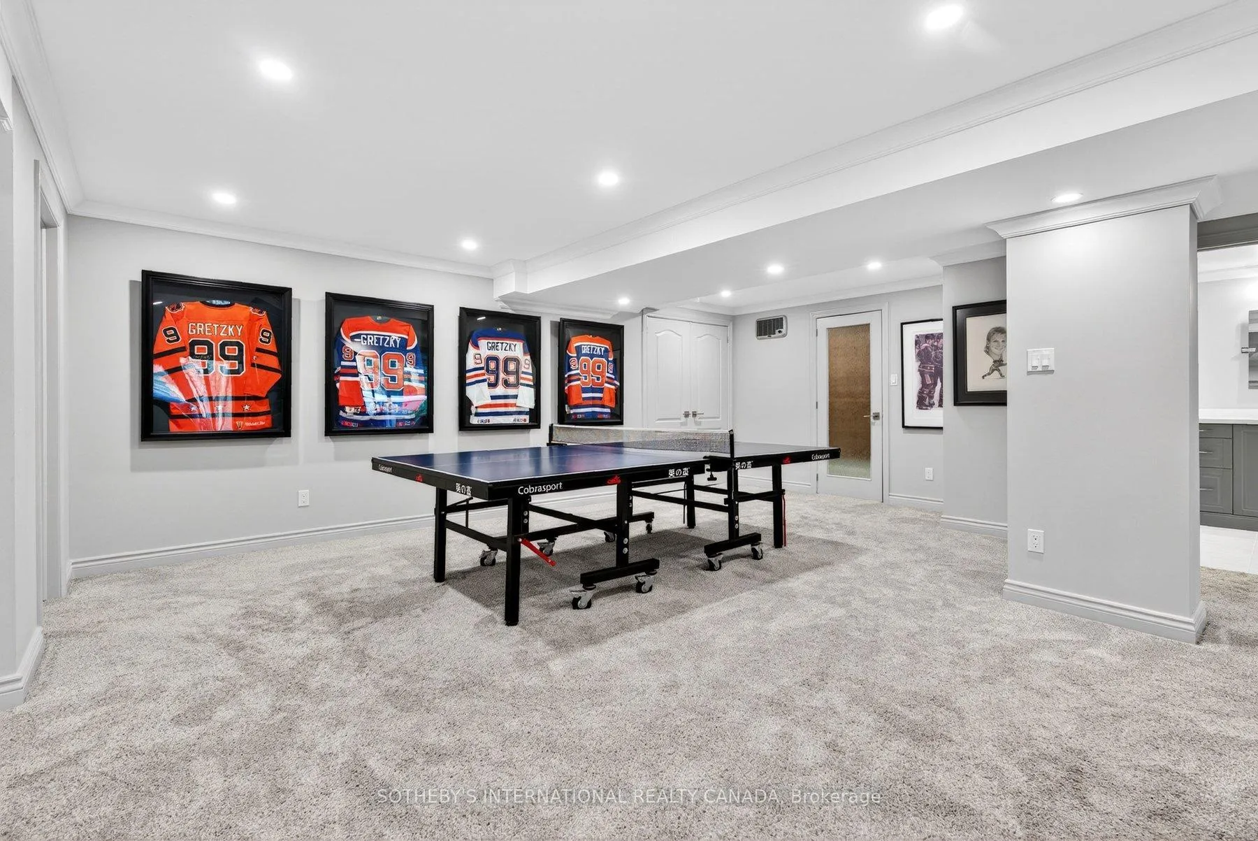 Photo 32 of 1383 Winterberry Drive, Burlington, Tyandaga — HOMEH