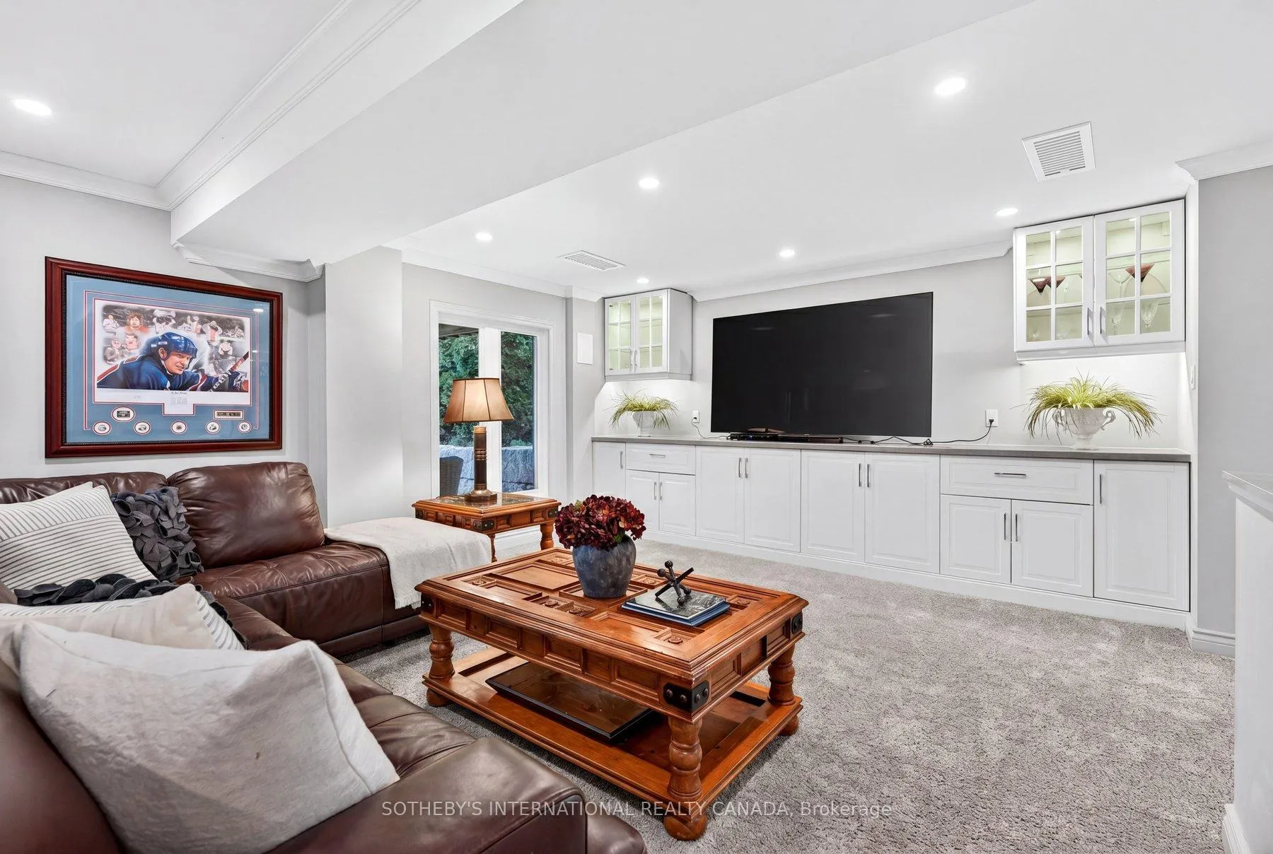 Photo 35 of 1383 Winterberry Drive, Burlington, Tyandaga — HOMEH