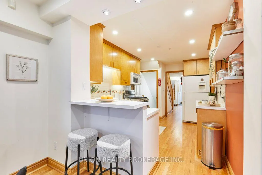 Photo 11 of 59 Hammersmith Avenue, Toronto, The Beaches — HOMEH
