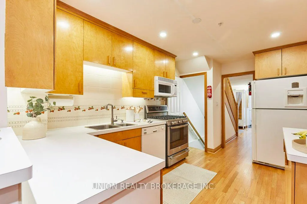 Photo 12 of 59 Hammersmith Avenue, Toronto, The Beaches — HOMEH