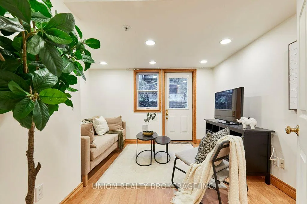Photo 20 of 59 Hammersmith Avenue, Toronto, The Beaches — HOMEH