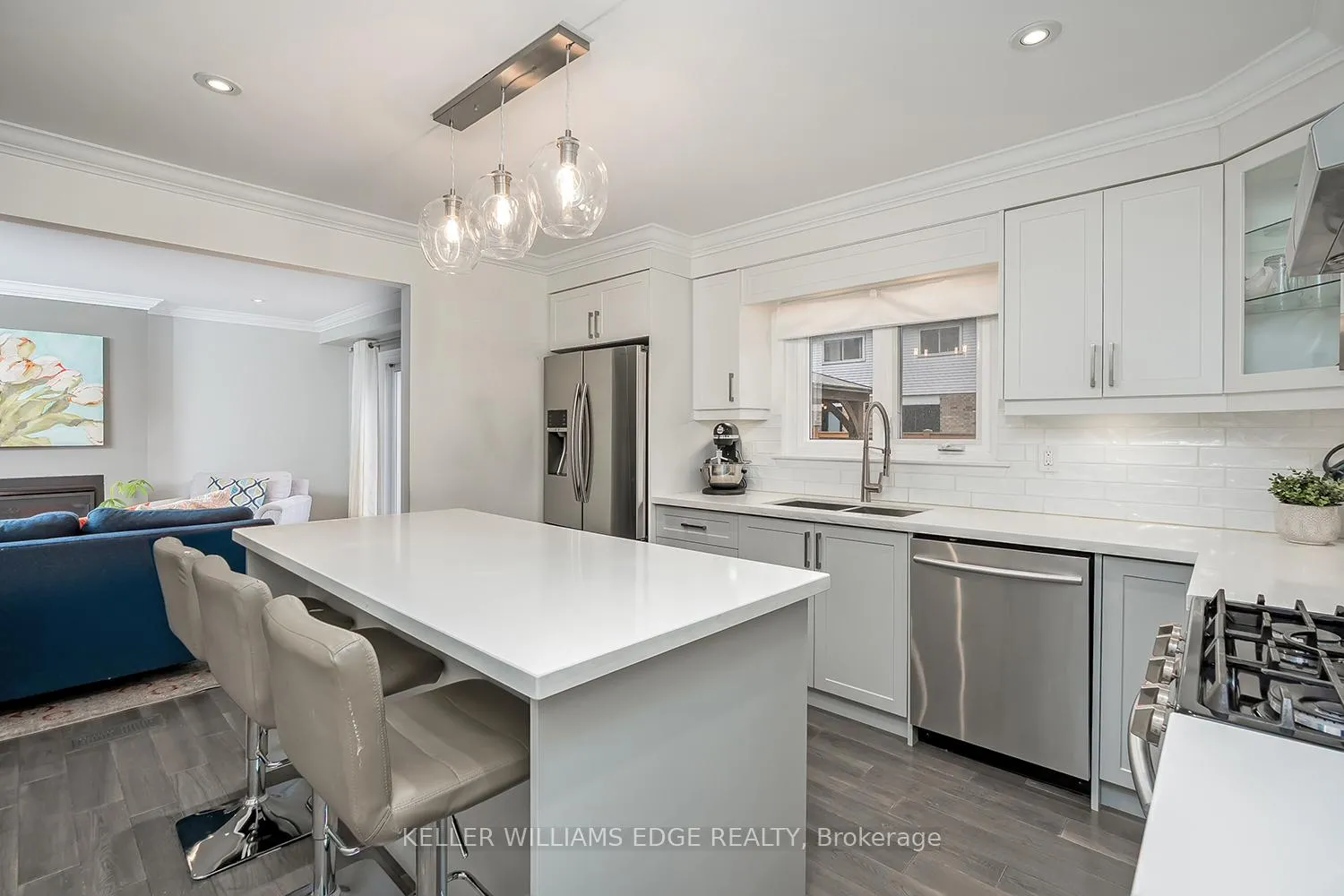 Photo 12 of 2475 Cavendish Drive, Burlington, Brant Hills — HOMEH