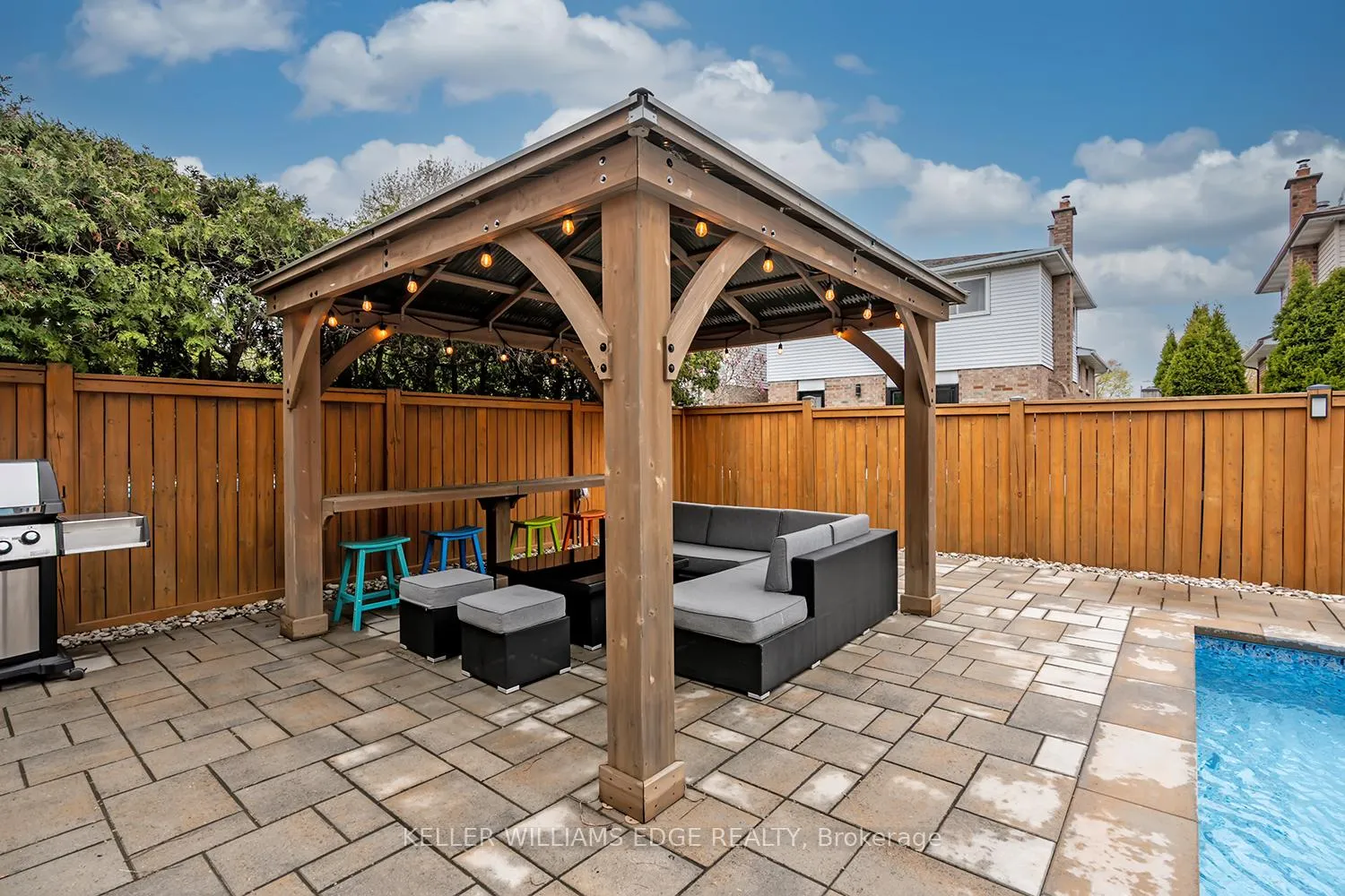 Photo 20 of 2475 Cavendish Drive, Burlington, Brant Hills — HOMEH