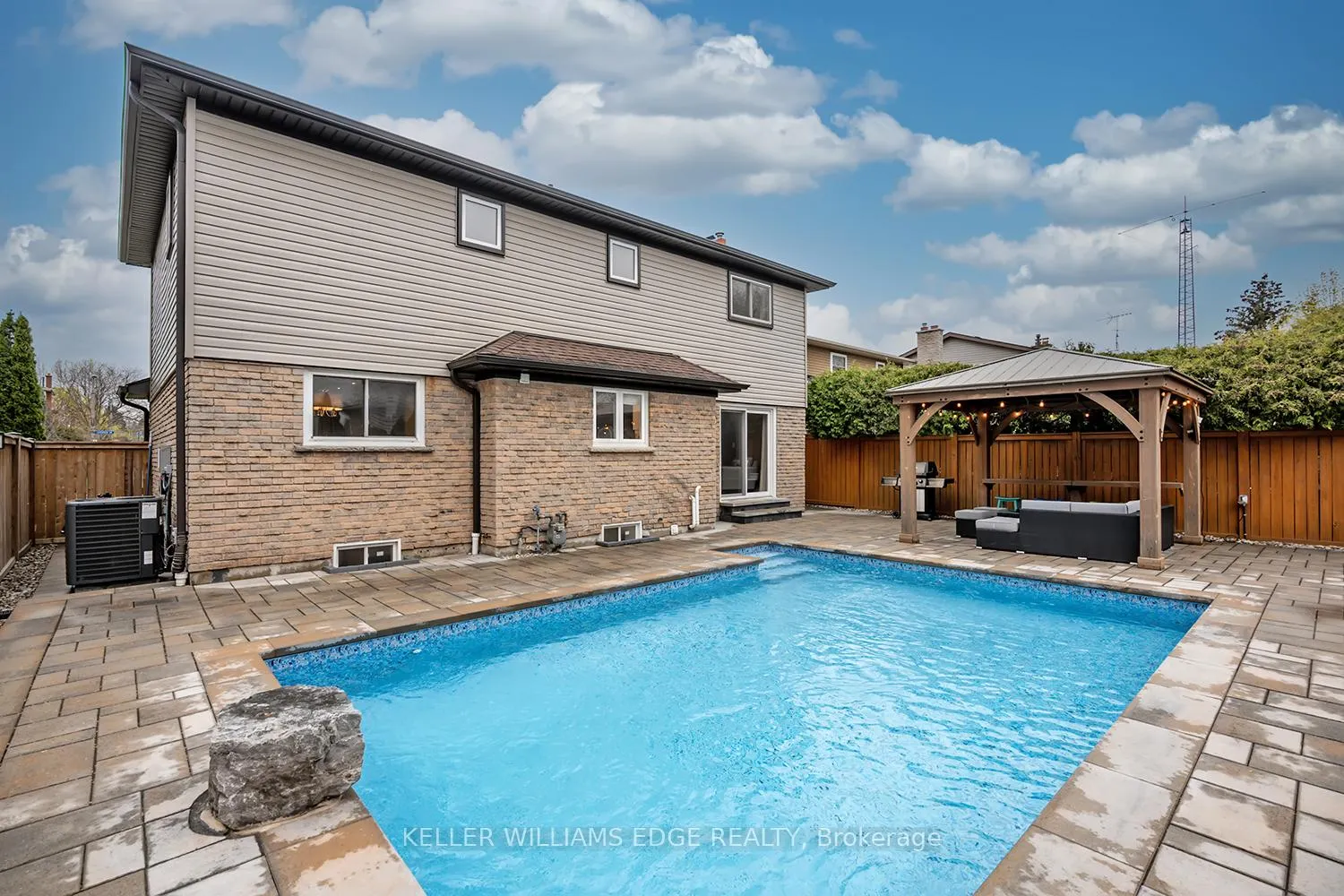 Photo 22 of 2475 Cavendish Drive, Burlington, Brant Hills — HOMEH