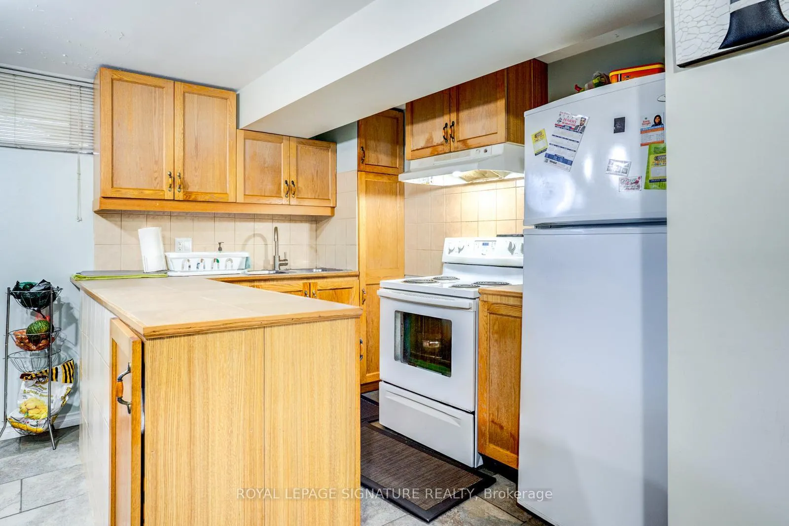 Photo 19 of 15 Epsom Downs Drive, Brampton, Southgate — HOMEH