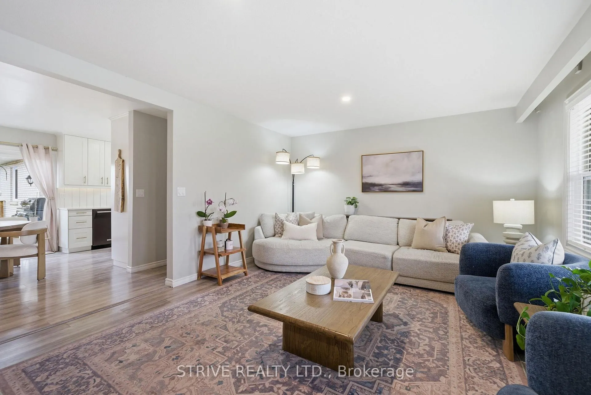 Photo 6 of 657 Hayden Crescent, Cobourg — HOMEH
