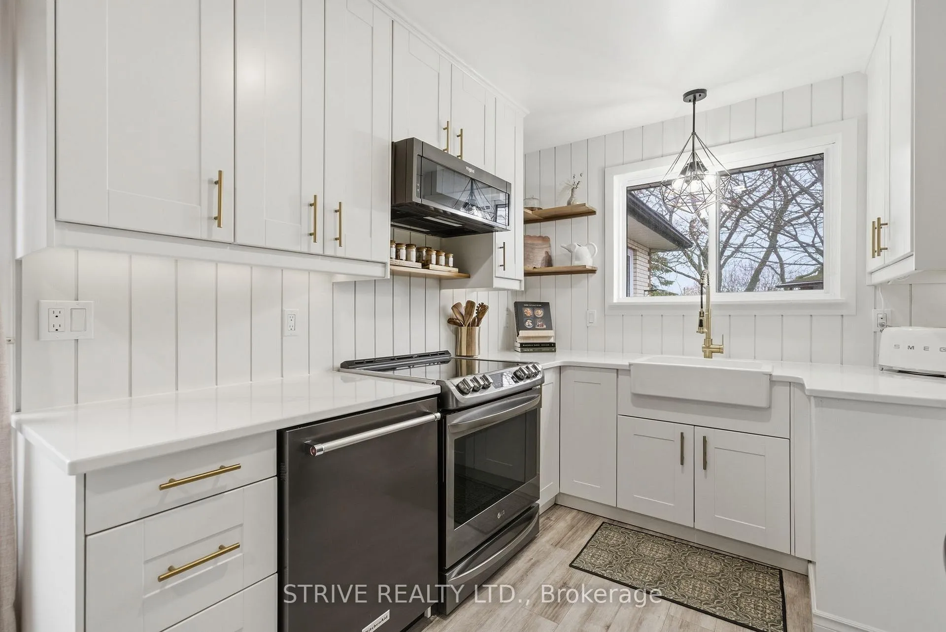 Photo 9 of 657 Hayden Crescent, Cobourg — HOMEH