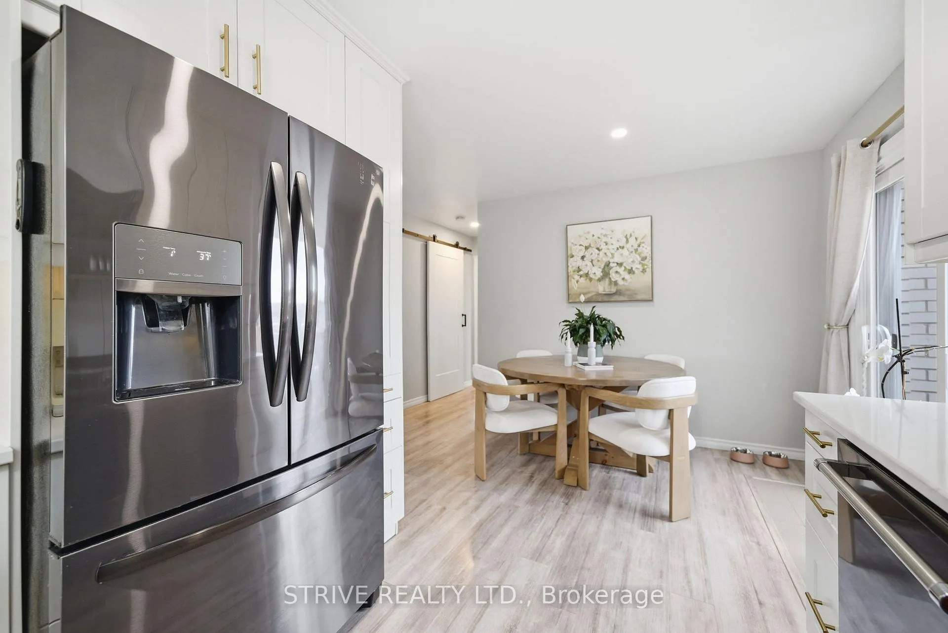 Photo 11 of 657 Hayden Crescent, Cobourg — HOMEH