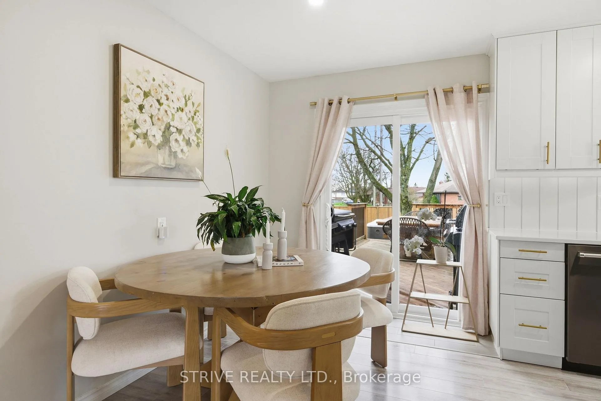 Photo 12 of 657 Hayden Crescent, Cobourg — HOMEH