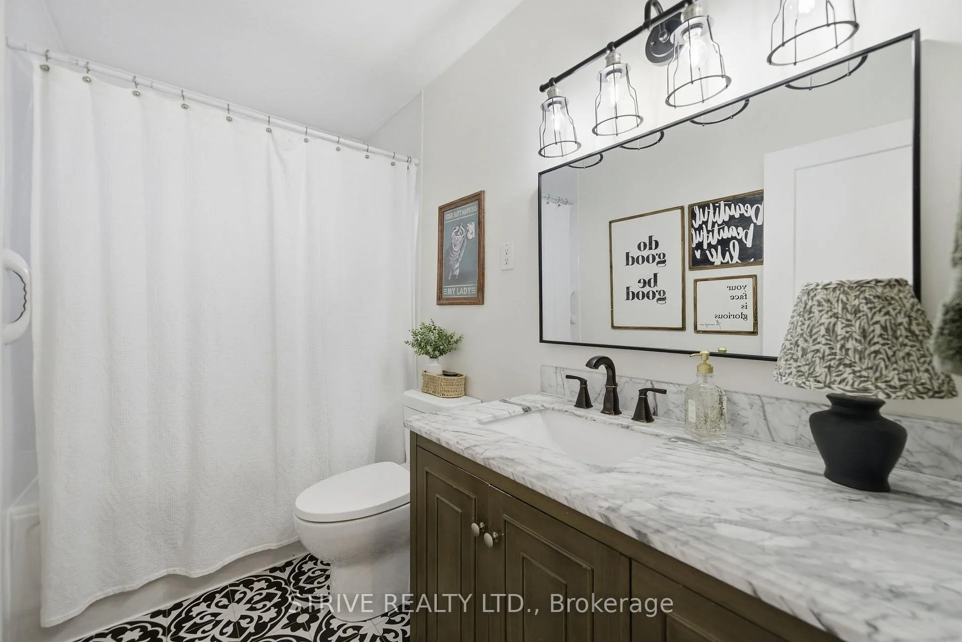 Photo 18 of 657 Hayden Crescent, Cobourg — HOMEH
