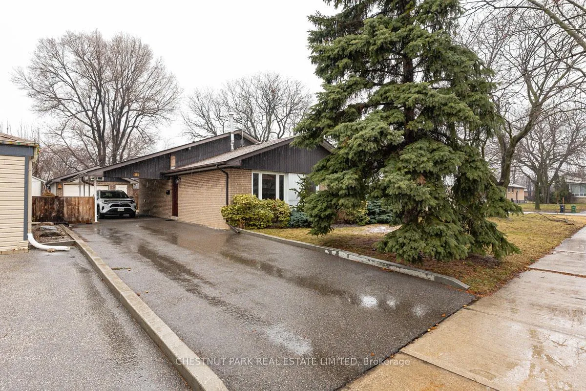 Photo 23 of 16 Vanderbrent Crescent, Etobicoke, Willowridge-Martingrove-Richview — HOMEH