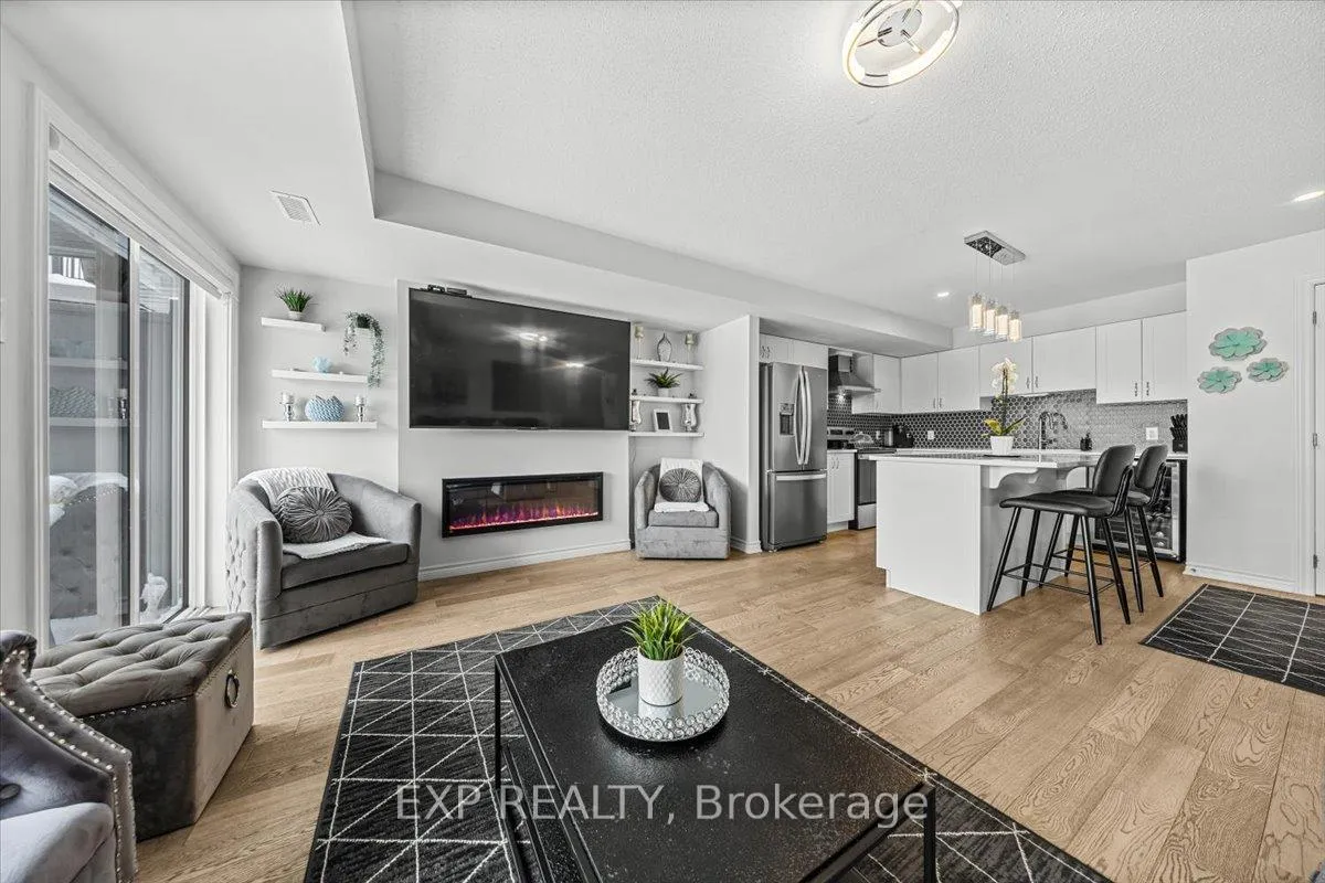 Photo 10 of 704 Lapland Private, Ottawa, Kanata - Emerald Meadows/Trailwest — HOMEH