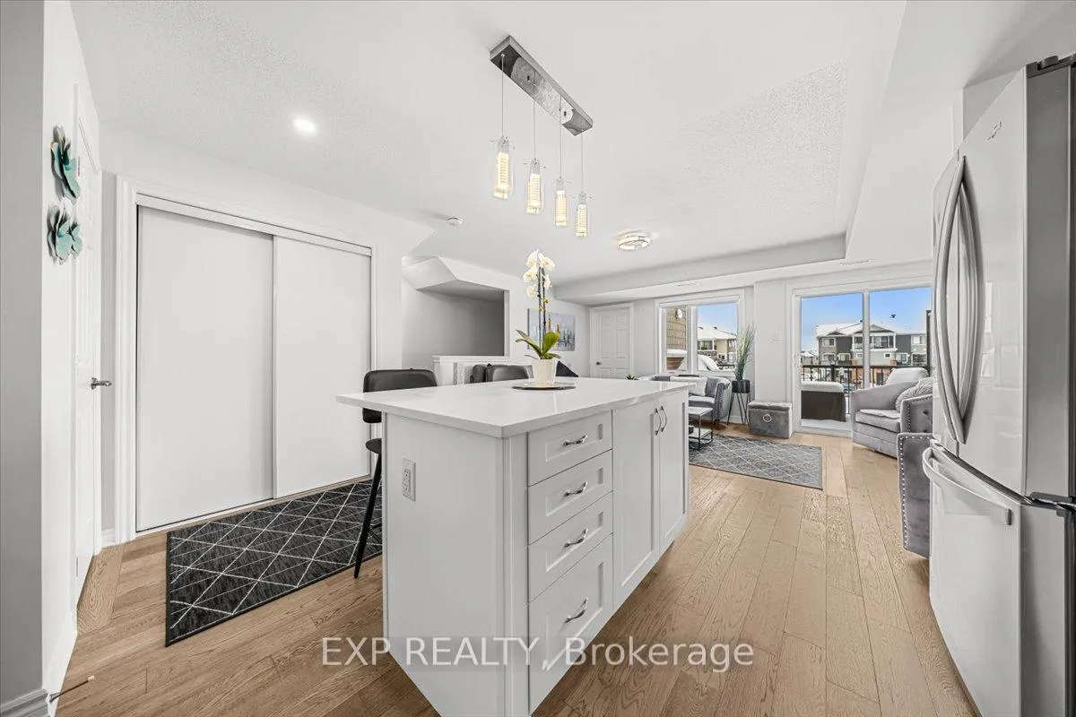 Photo 14 of 704 Lapland Private, Ottawa, Kanata - Emerald Meadows/Trailwest — HOMEH