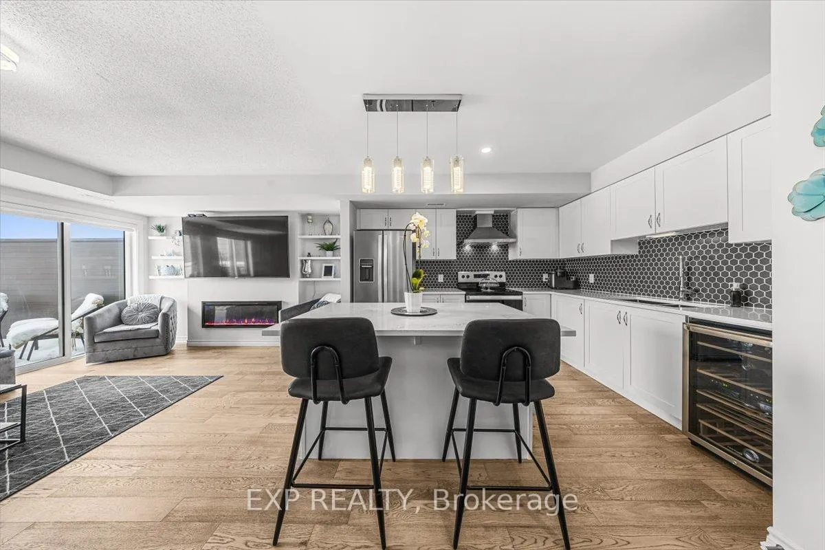 Photo 17 of 704 Lapland Private, Ottawa, Kanata - Emerald Meadows/Trailwest — HOMEH