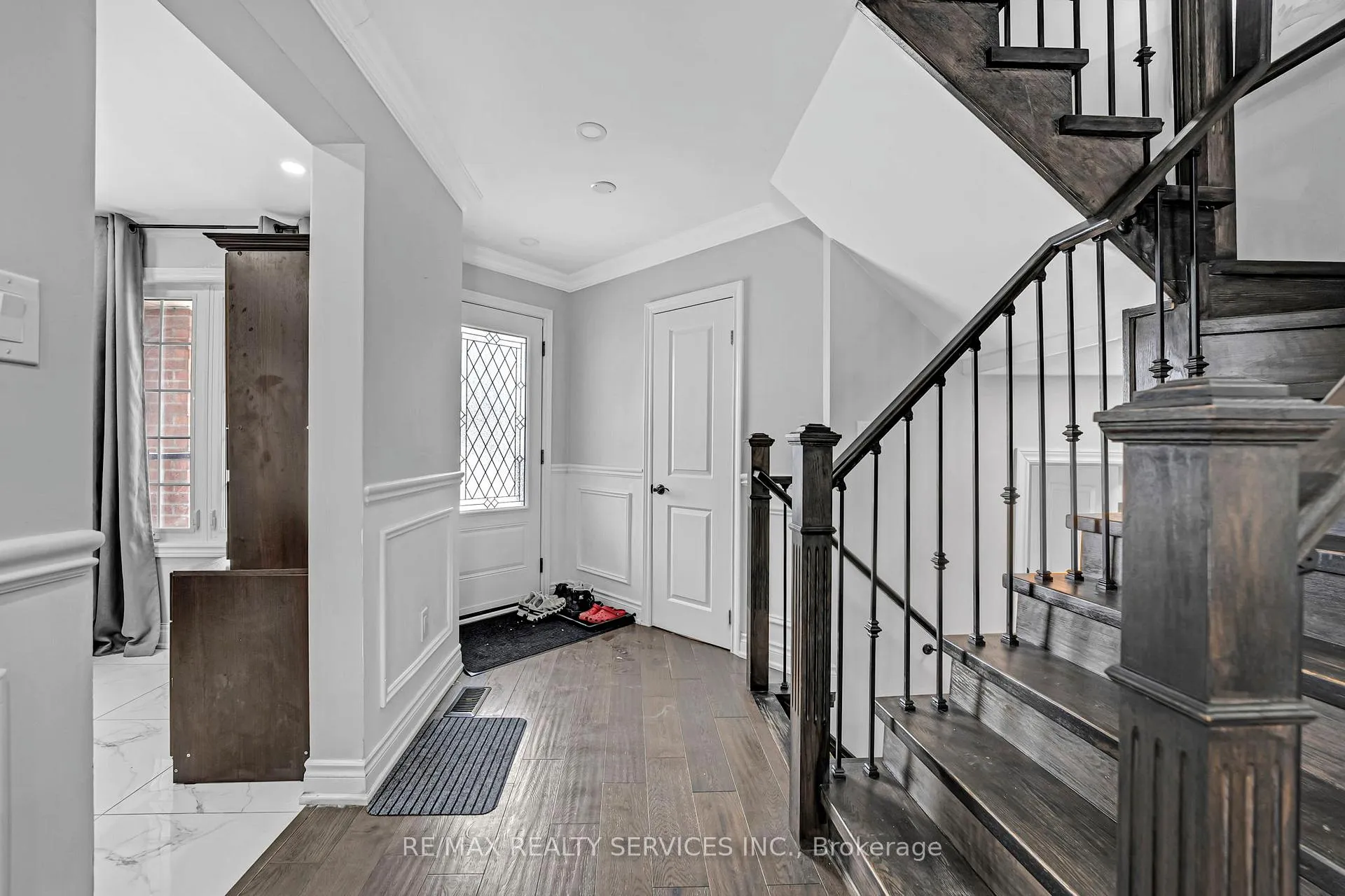 Photo 4 of 109 Millington Crescent, Ajax, Central — HOMEH