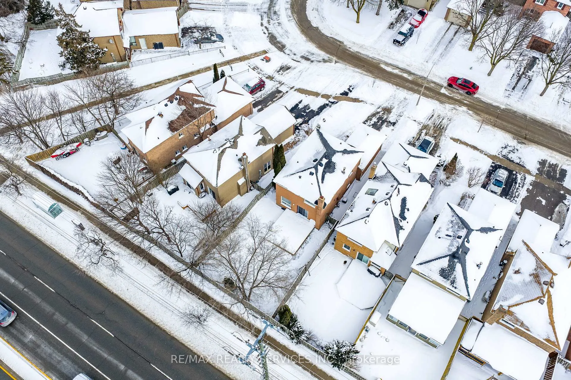 Photo 44 of 109 Millington Crescent, Ajax, Central — HOMEH