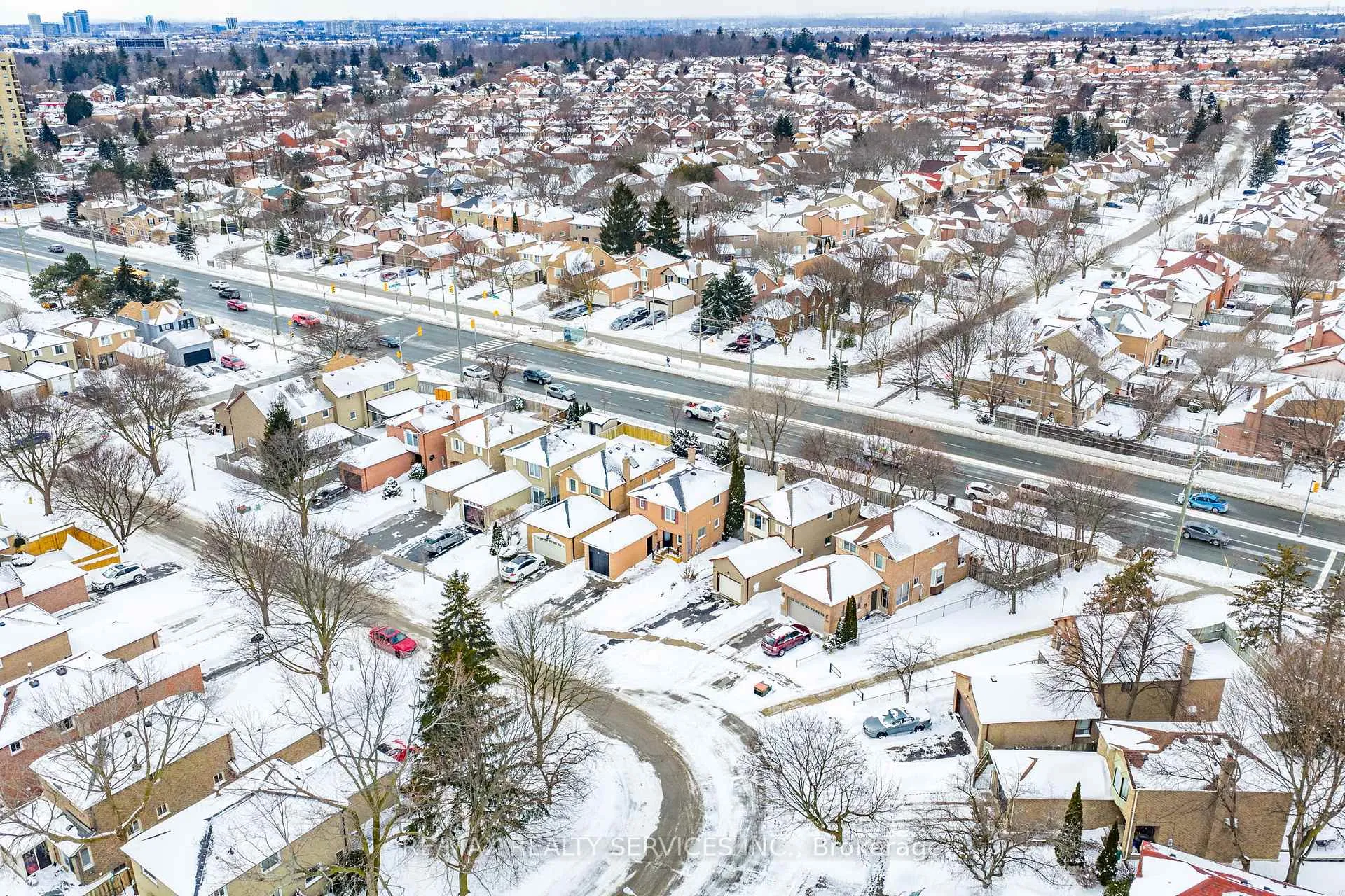 Photo 48 of 109 Millington Crescent, Ajax, Central — HOMEH