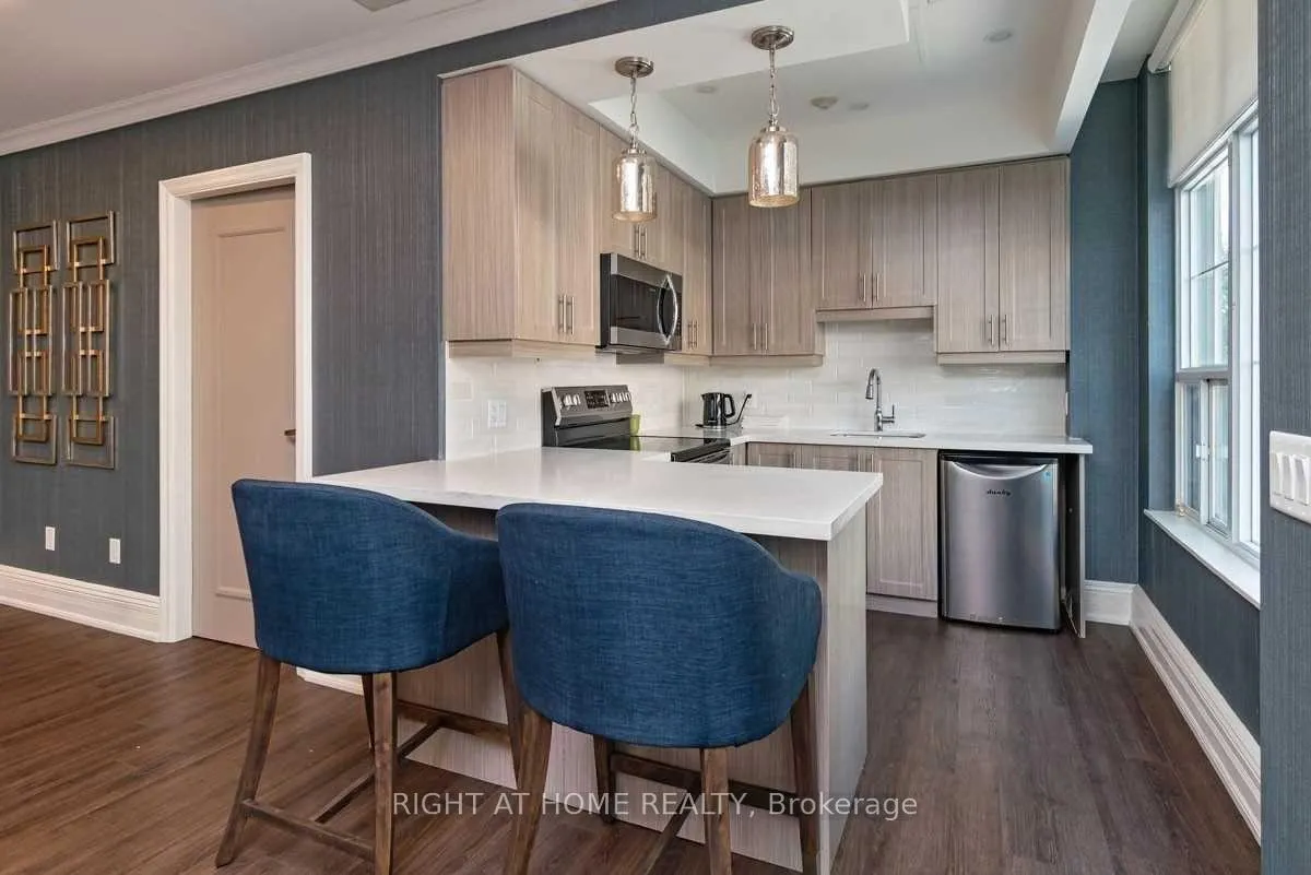 Photo 12 of Unit 1602, 35 Merton Street, Toronto, Mount Pleasant West — HOMEH