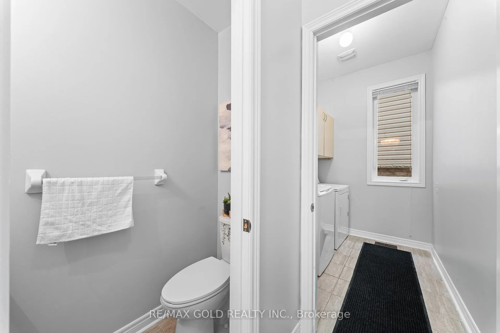 Photo 23 of 57 James Govan Drive, Whitby, Port Whitby — HOMEH