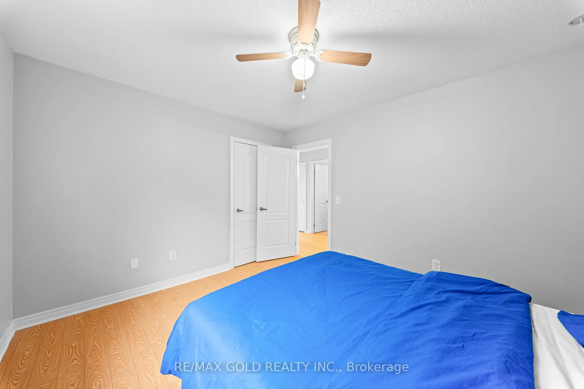 Photo 34 of 57 James Govan Drive, Whitby, Port Whitby — HOMEH