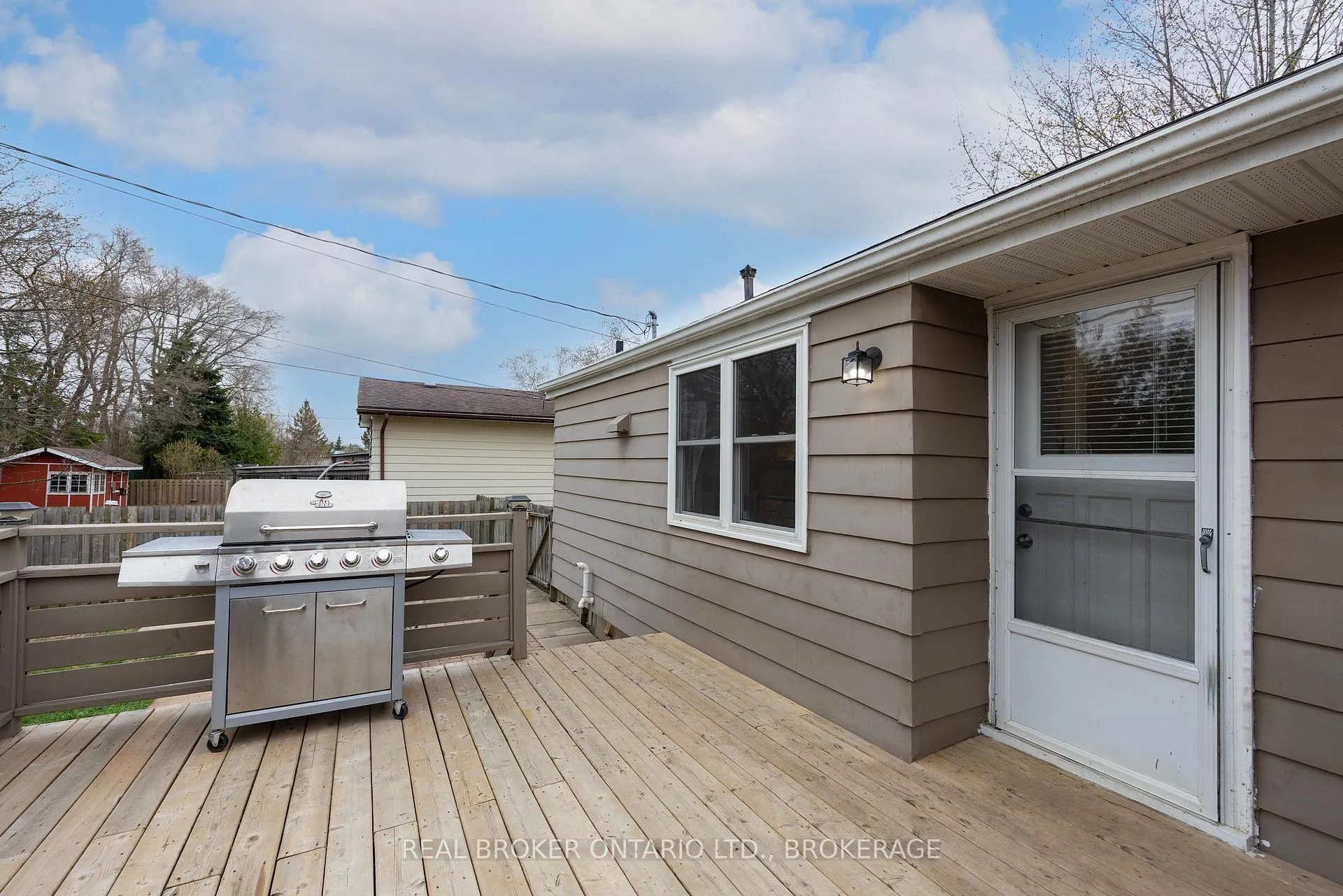 Photo 30 of 167 Manitou W Crescent, Loyalist, Amherstview — HOMEH
